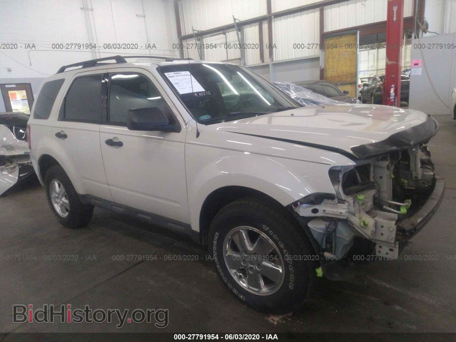 Фотография 1FMCU9DG9CKA92520 - FORD ESCAPE 2012