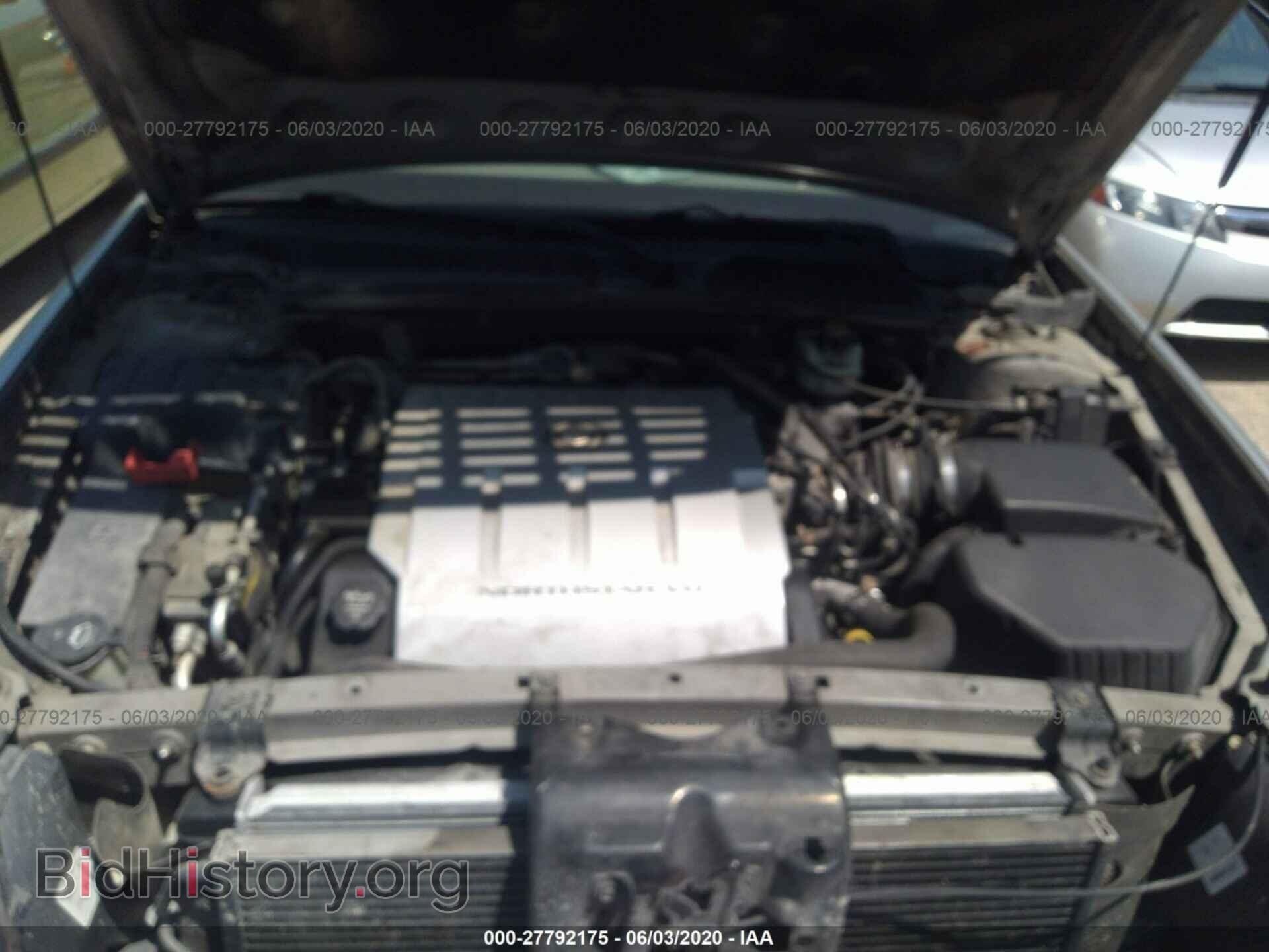 2005 CADILLAC DEVILLE - VIN: 1G6KD54Y15U197726 - Photo 10