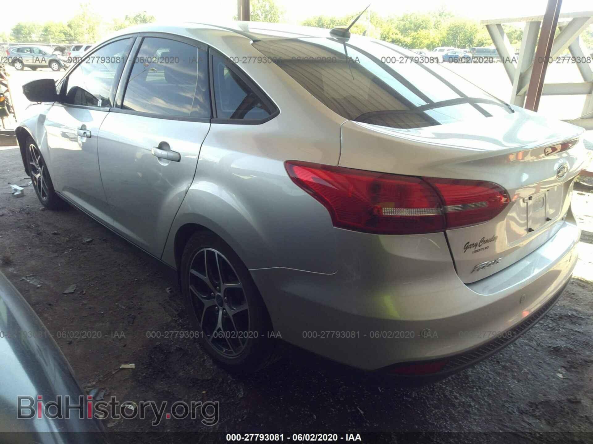 2017 FORD FOCUS - VIN: 1FADP3H28HL303435 - Фото 3