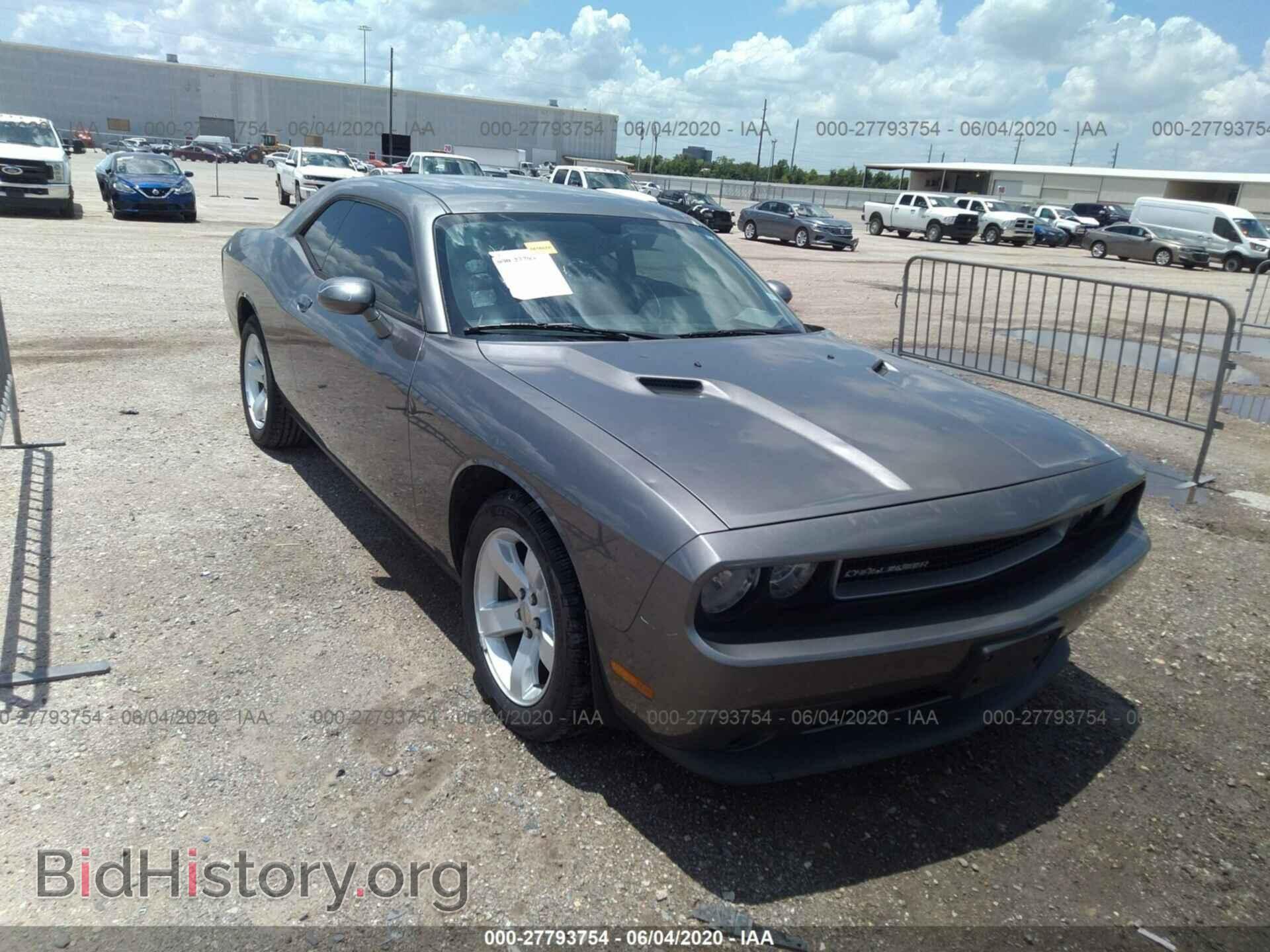 Photo 2C3CDYAG7CH167729 - DODGE CHALLENGER 2012