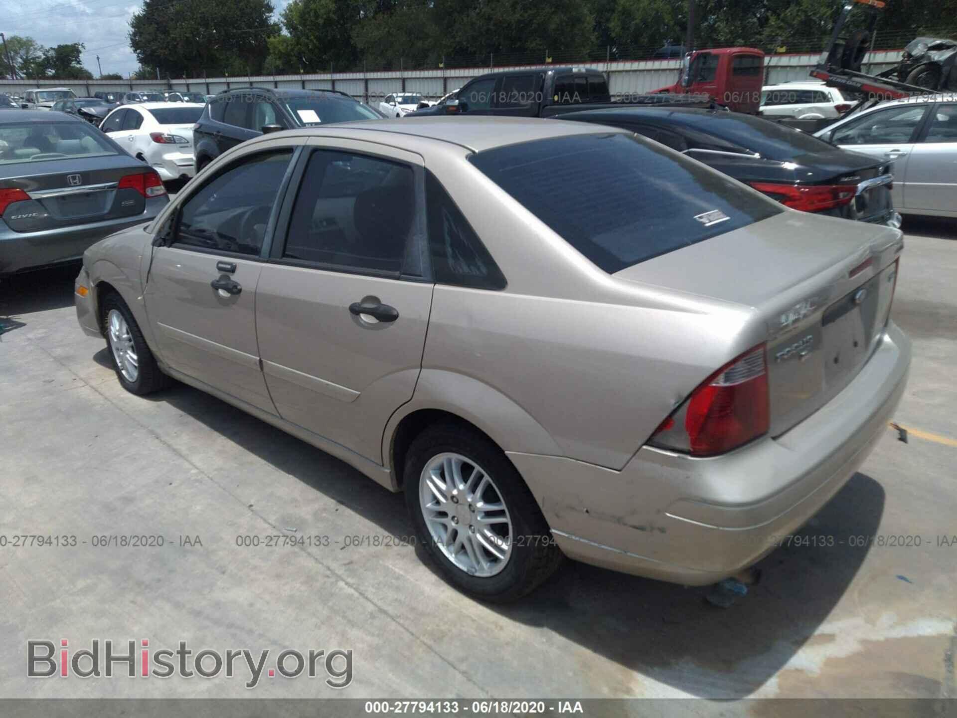 2006 FORD FOCUS - VIN: 1FAFP34N16W116638 - Фото 3
