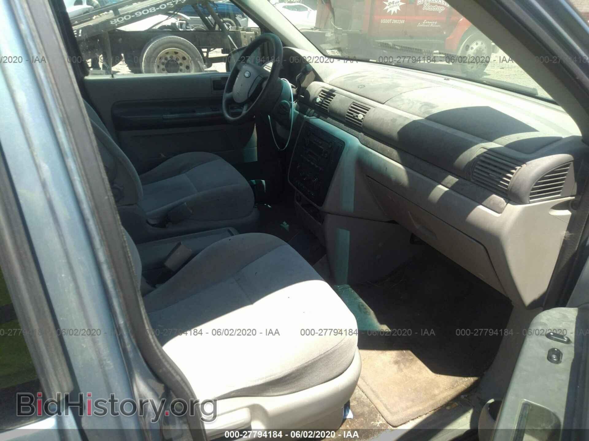 2004 FORD FREESTAR - VIN: 2FMZA57684BB23086 - Фото 5