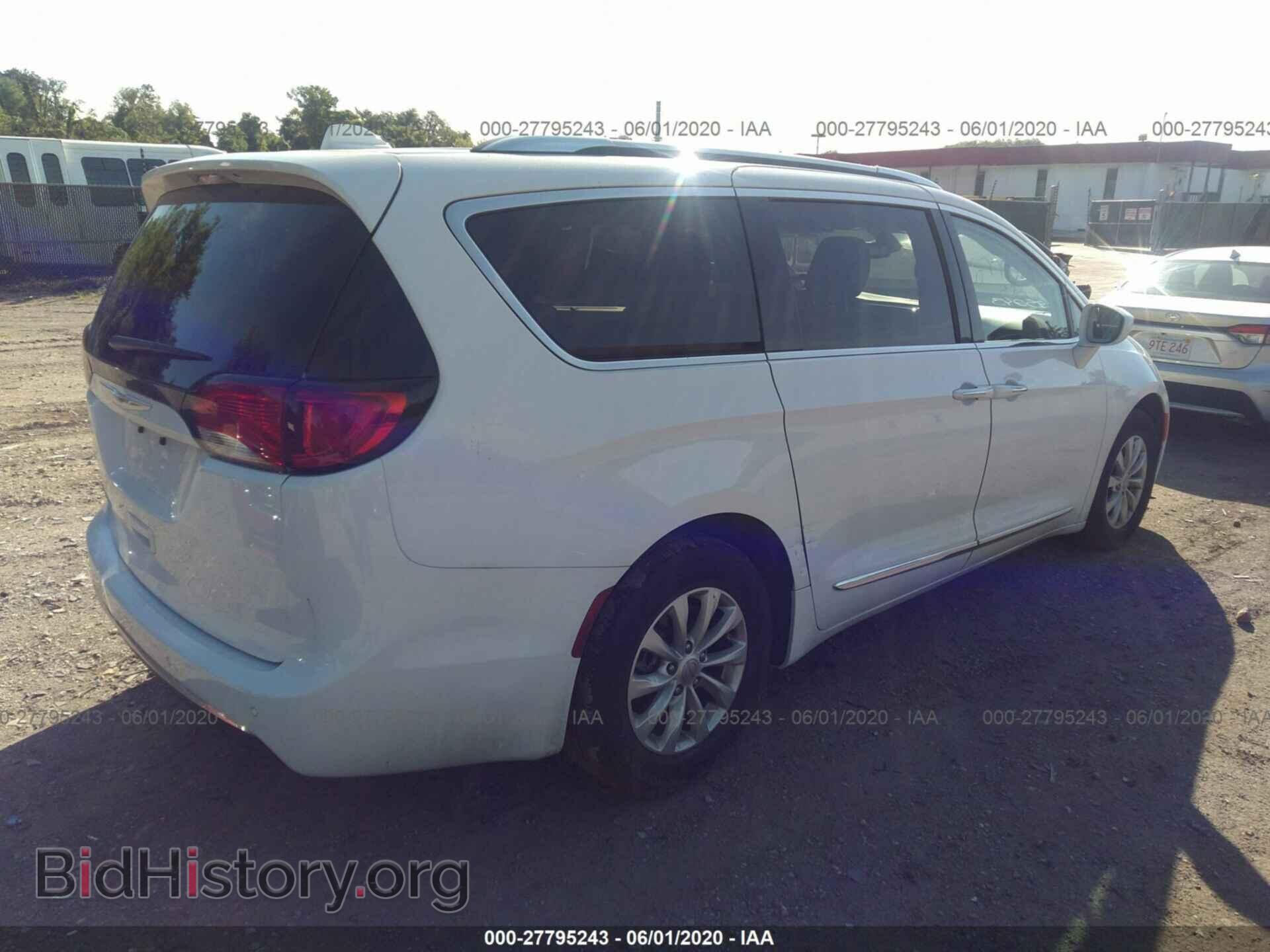 2019 CHRYSLER PACIFICA - VIN: 2C4RC1BGXKR732207 - Photo 4
