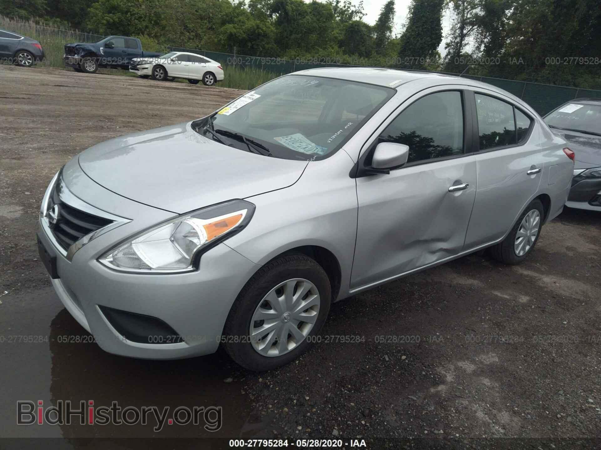 2019 NISSAN VERSA - VIN: 3N1CN7AP1KL880539 - Фото 2