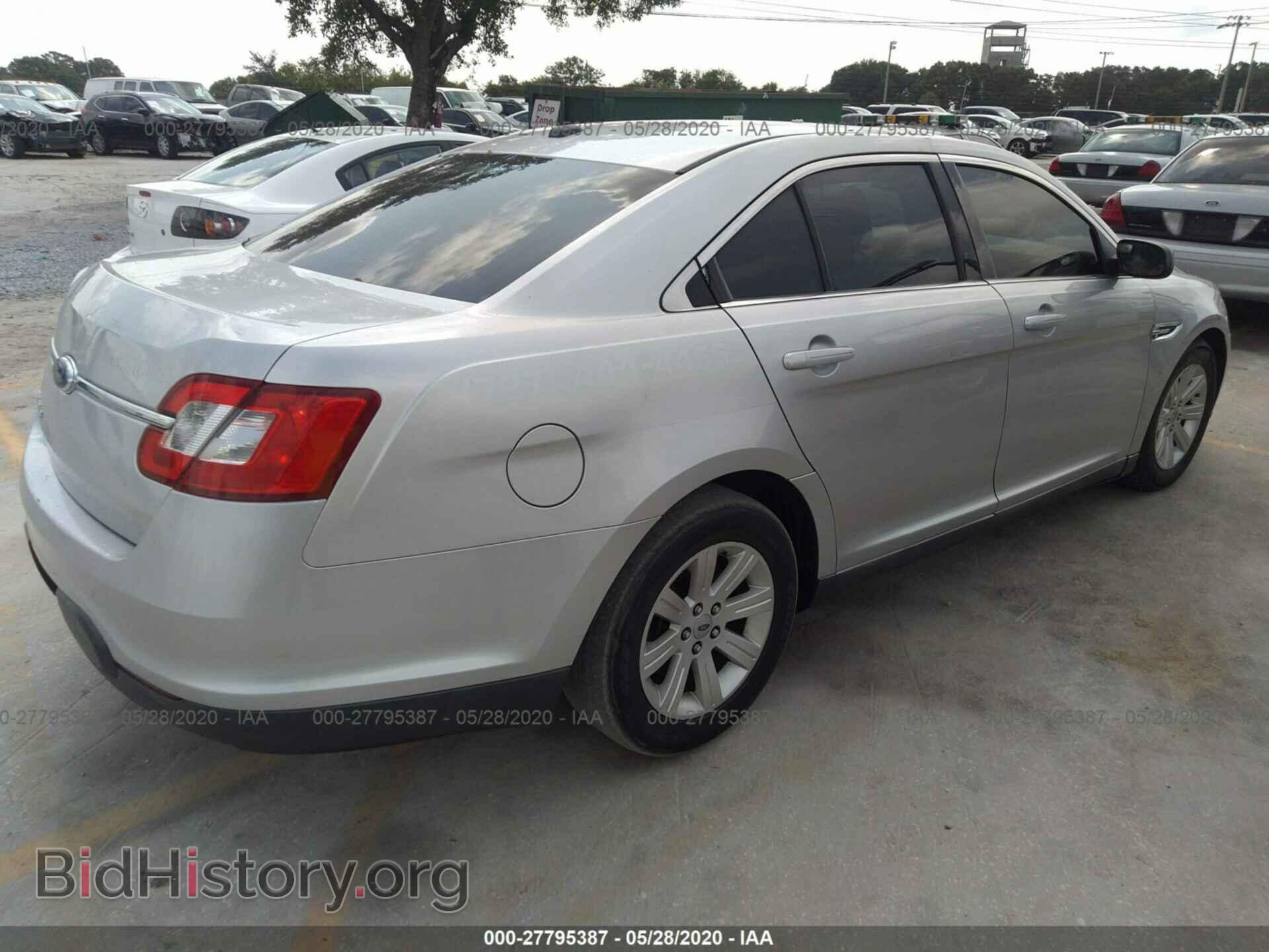 2010 FORD TAURUS - VIN: 1FAHP2DW0AG135003 - Photo 4