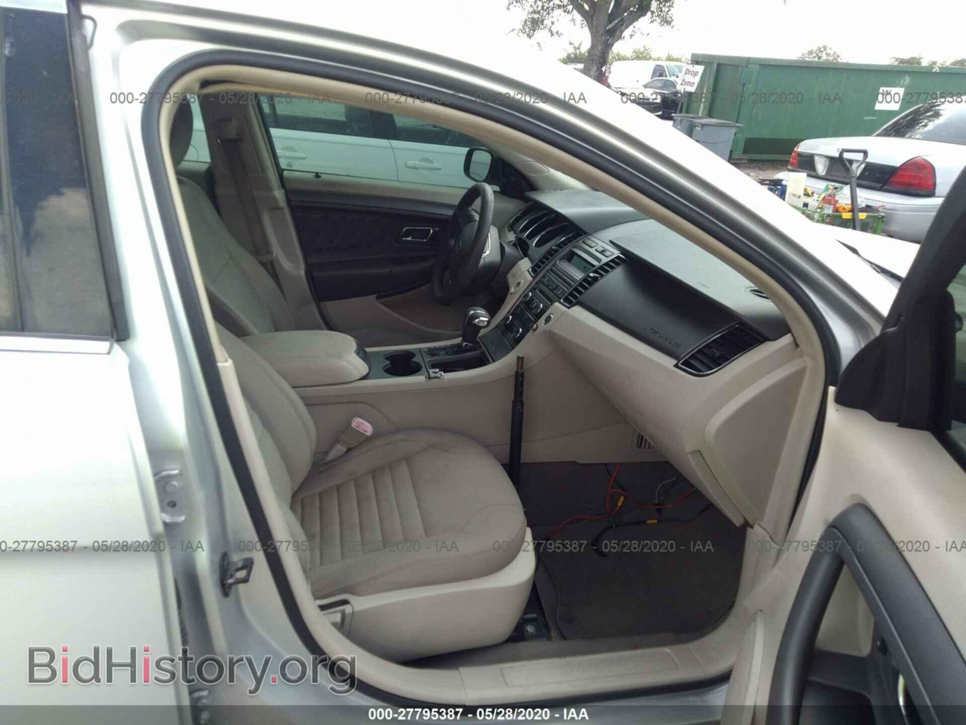 2010 FORD TAURUS - VIN: 1FAHP2DW0AG135003 - Photo 5