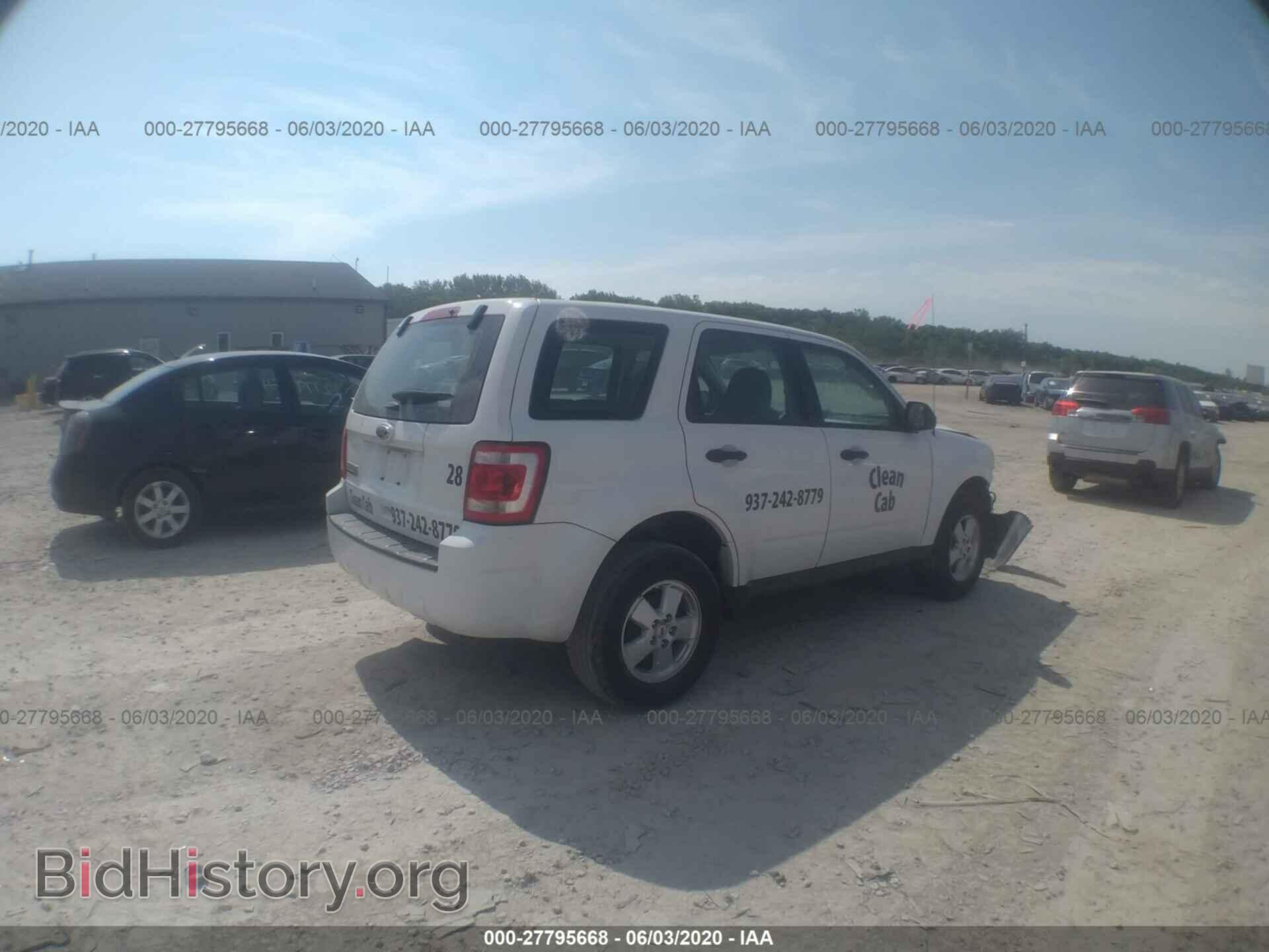 2012 FORD ESCAPE - VIN: 1FMCU0C78CKB93982 - Photo 4