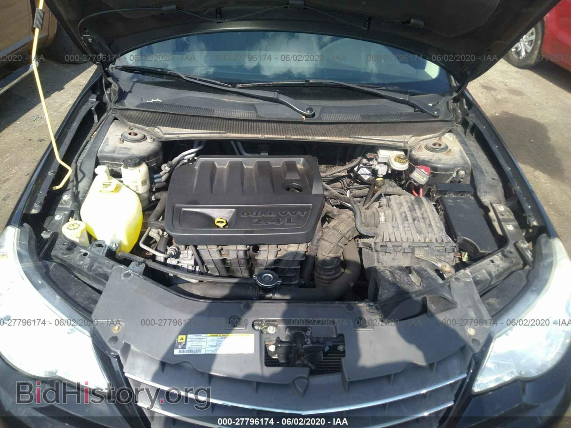2010 CHRYSLER SEBRING - VIN: 1C3CC4FB1AN229722 - Фото 10