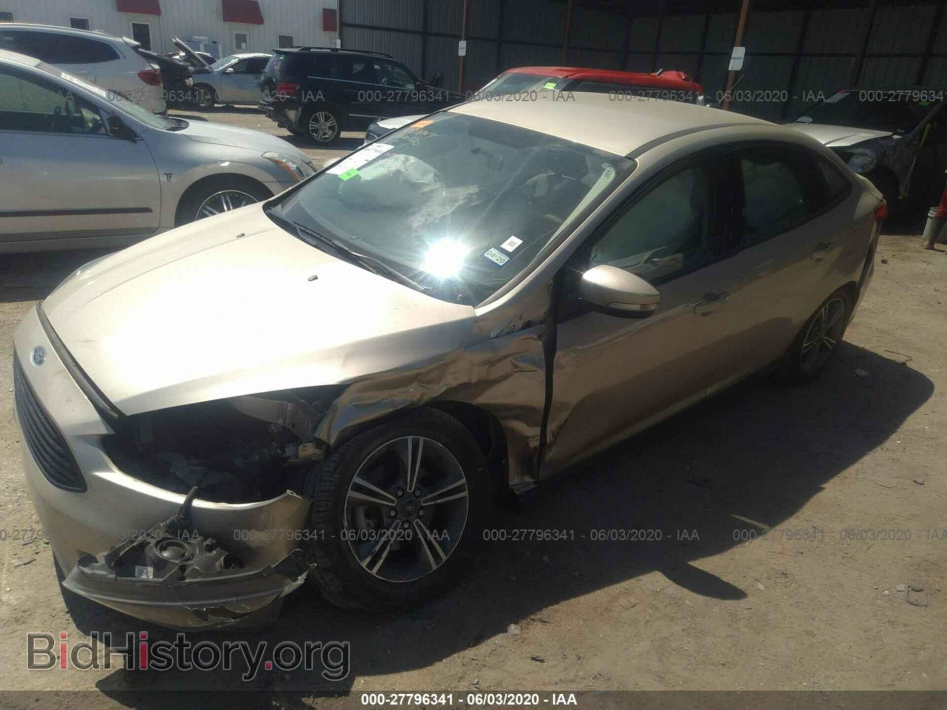 2017 FORD FOCUS - VIN: 1FADP3FE0HL282111 - Photo 2
