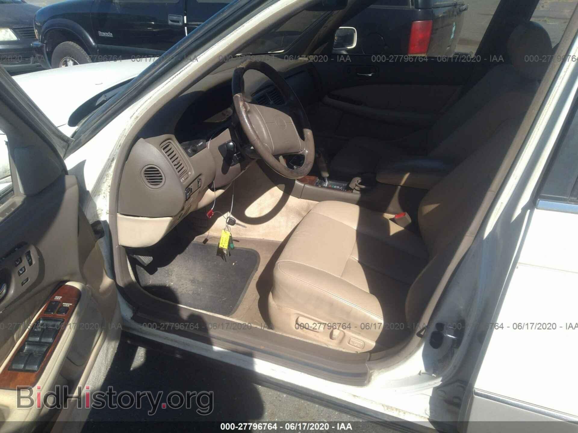 1991 LEXUS LS - VIN: JT8UF11E6M0065200 - Фото 5
