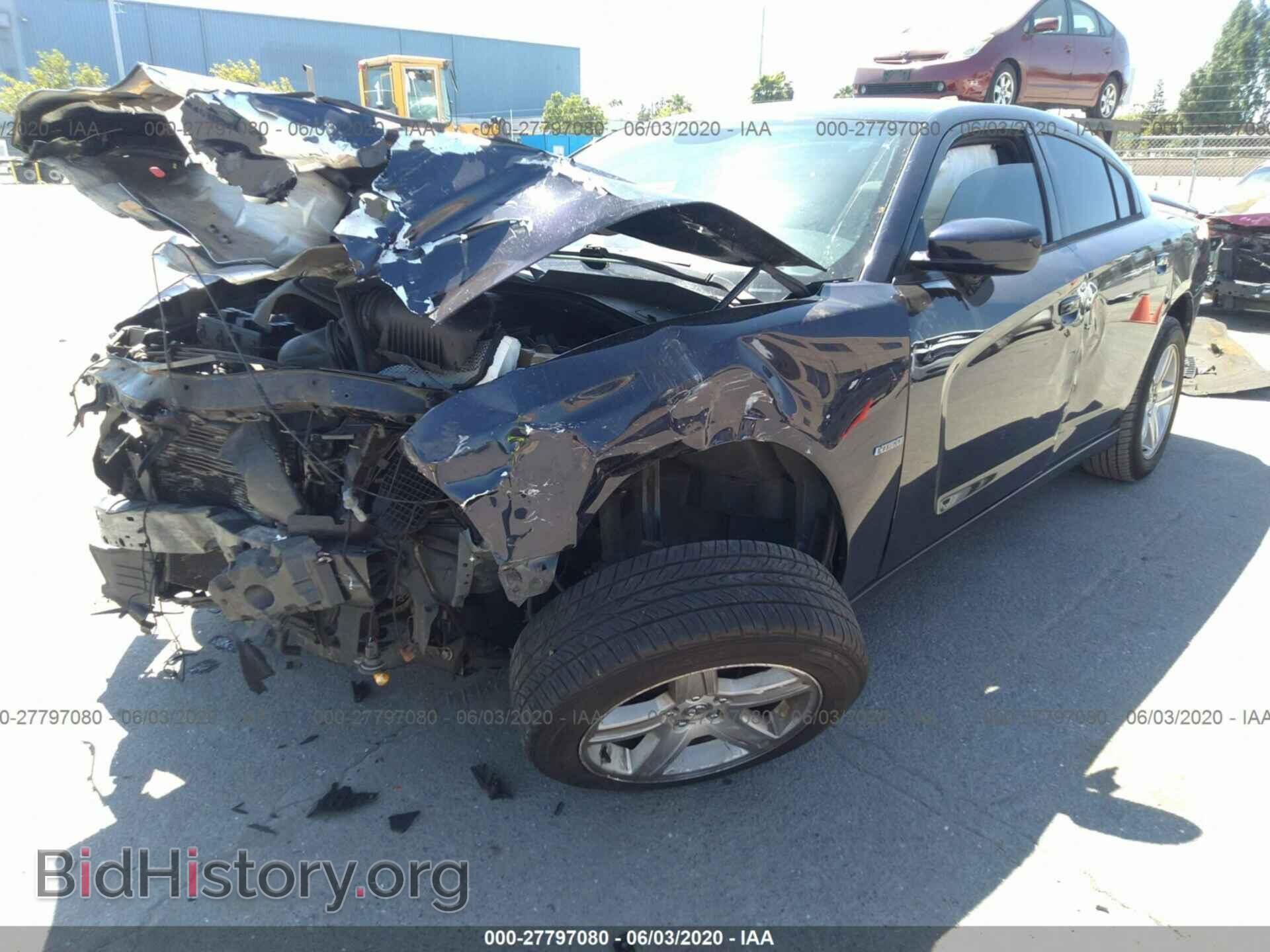 2011 DODGE CHARGER - VIN: 2B3CM5CT2BH551521 - Фото 2
