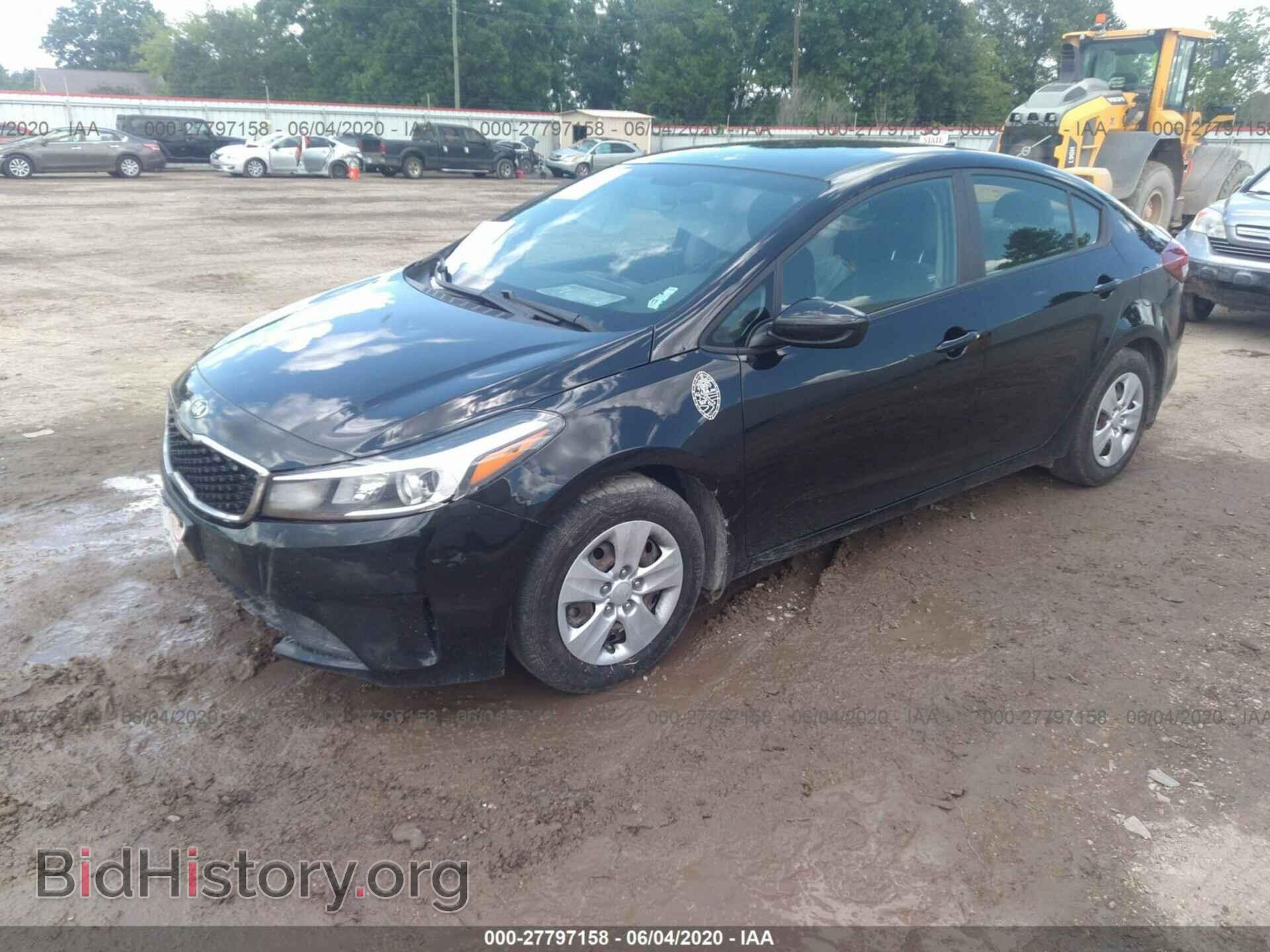 2017 KIA FORTE - VIN: 3KPFL4A77HE014145 - Фото 2
