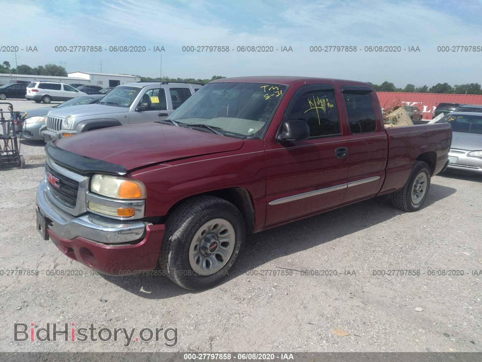 2004 GMC NEW SIERRA - VIN: 2GTEC19V741324333 - Фото 2