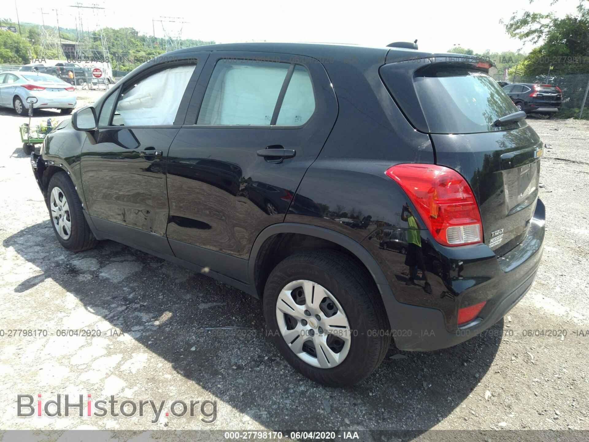 2019 CHEVROLET TRAX - VIN: 3GNCJKSB3KL165574 - Фото 3