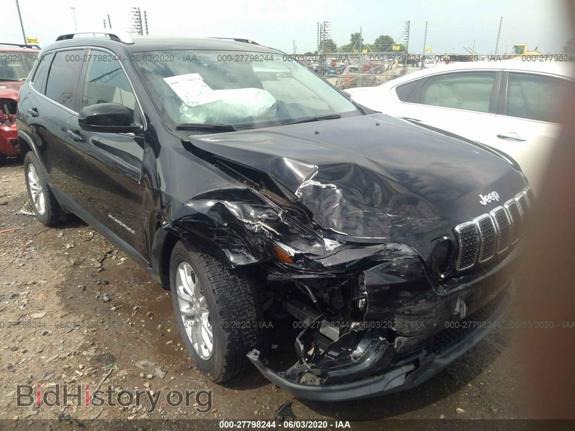 Фотография 1C4PJLCB3KD384331 - JEEP CHEROKEE 2019