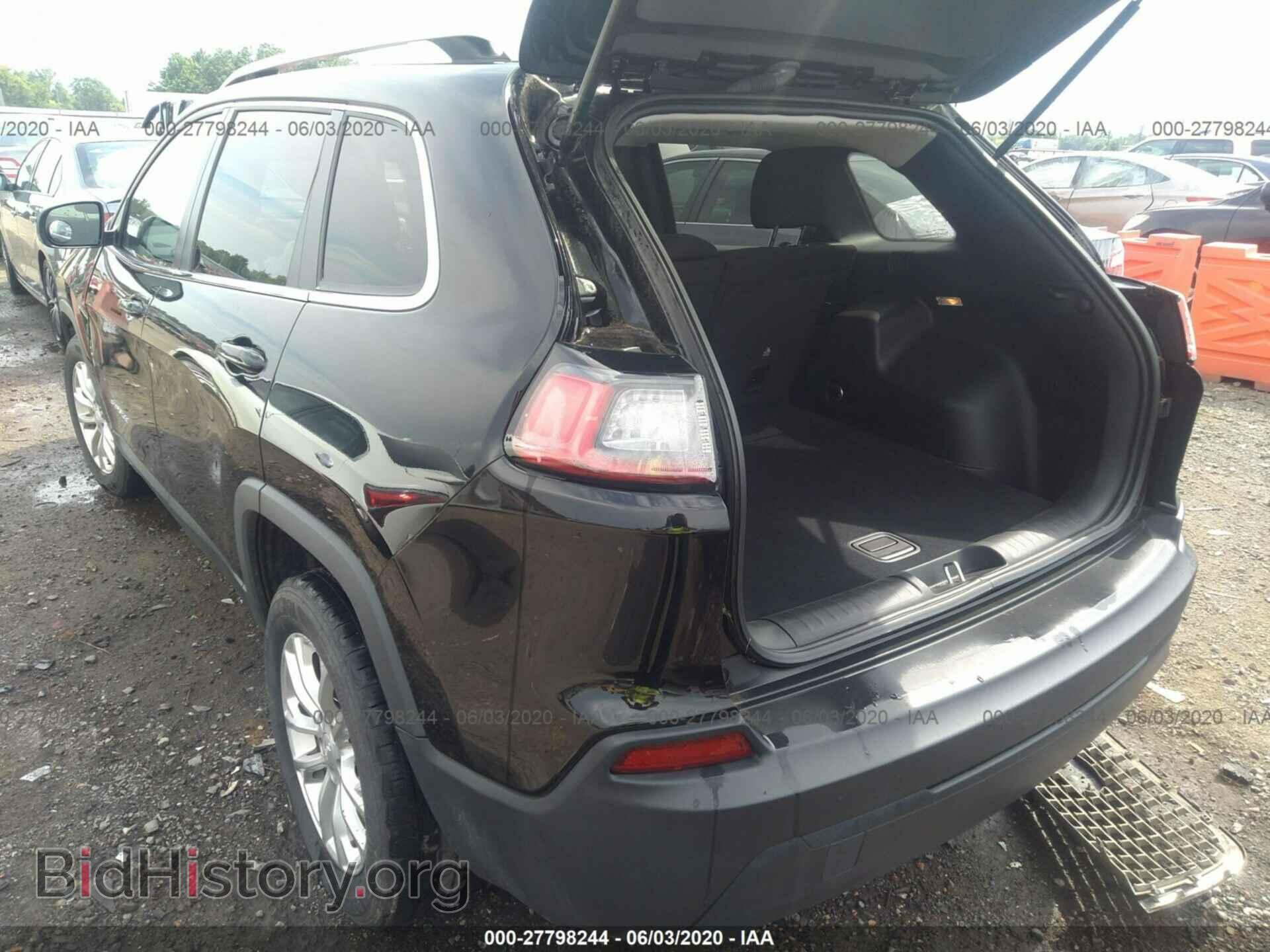 2019 JEEP CHEROKEE - VIN: 1C4PJLCB3KD384331 - Фото 3