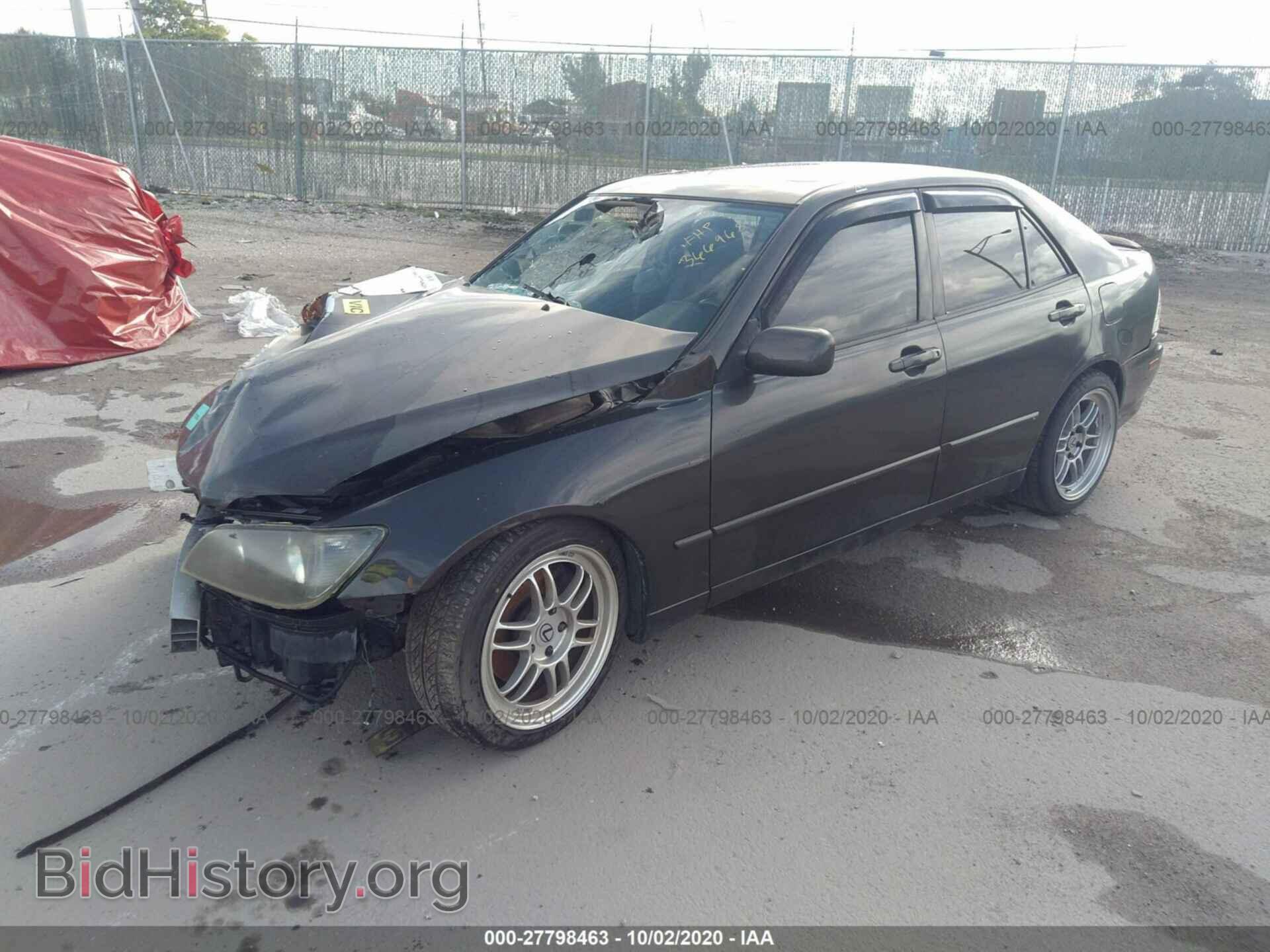 2002 LEXUS IS 300 - VIN: JTHBD192520059943 - Фото 2