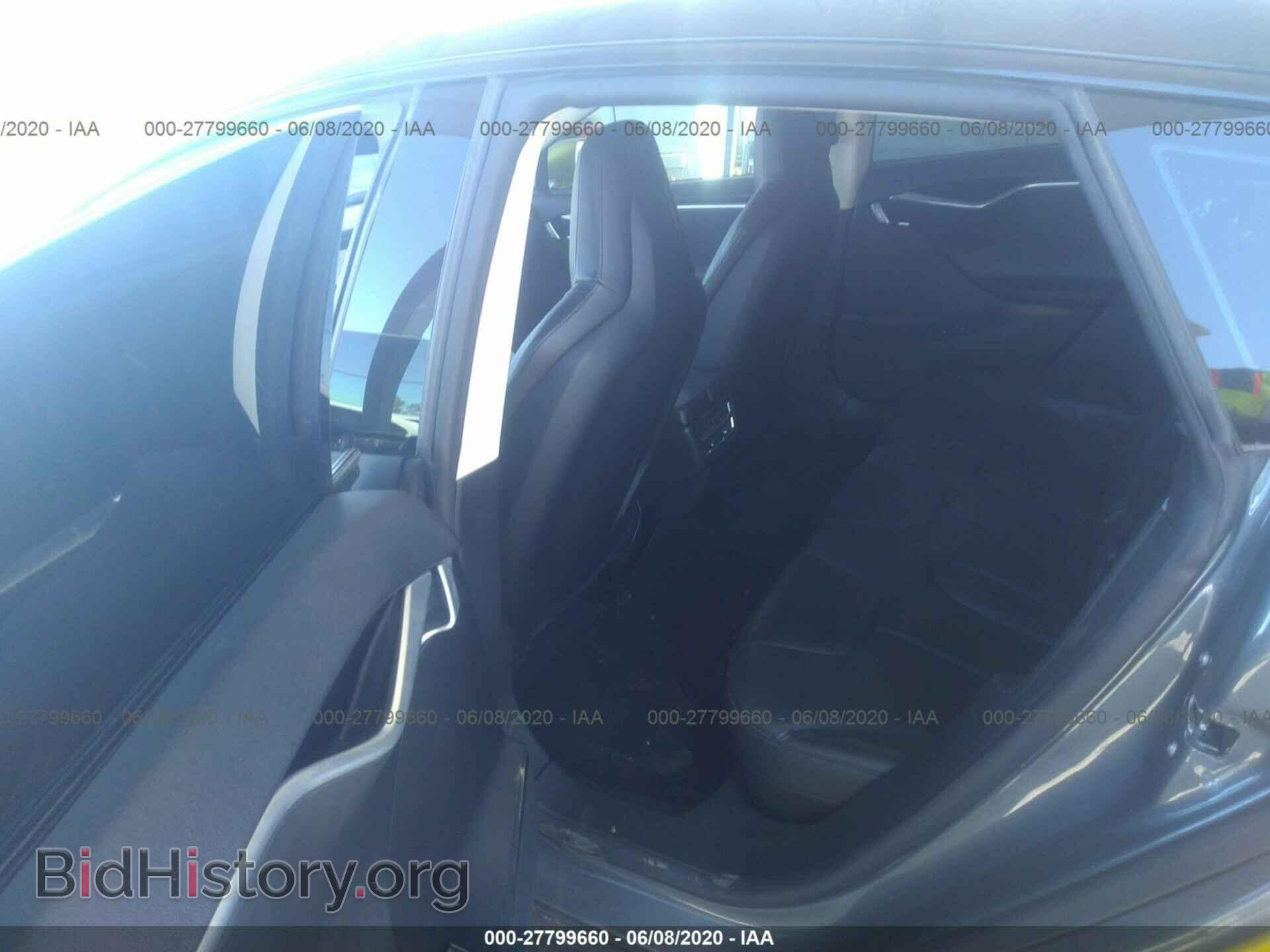 2013 TESLA MODEL S - VIN: 5YJSA1CN9DFP20889 - Фото 8