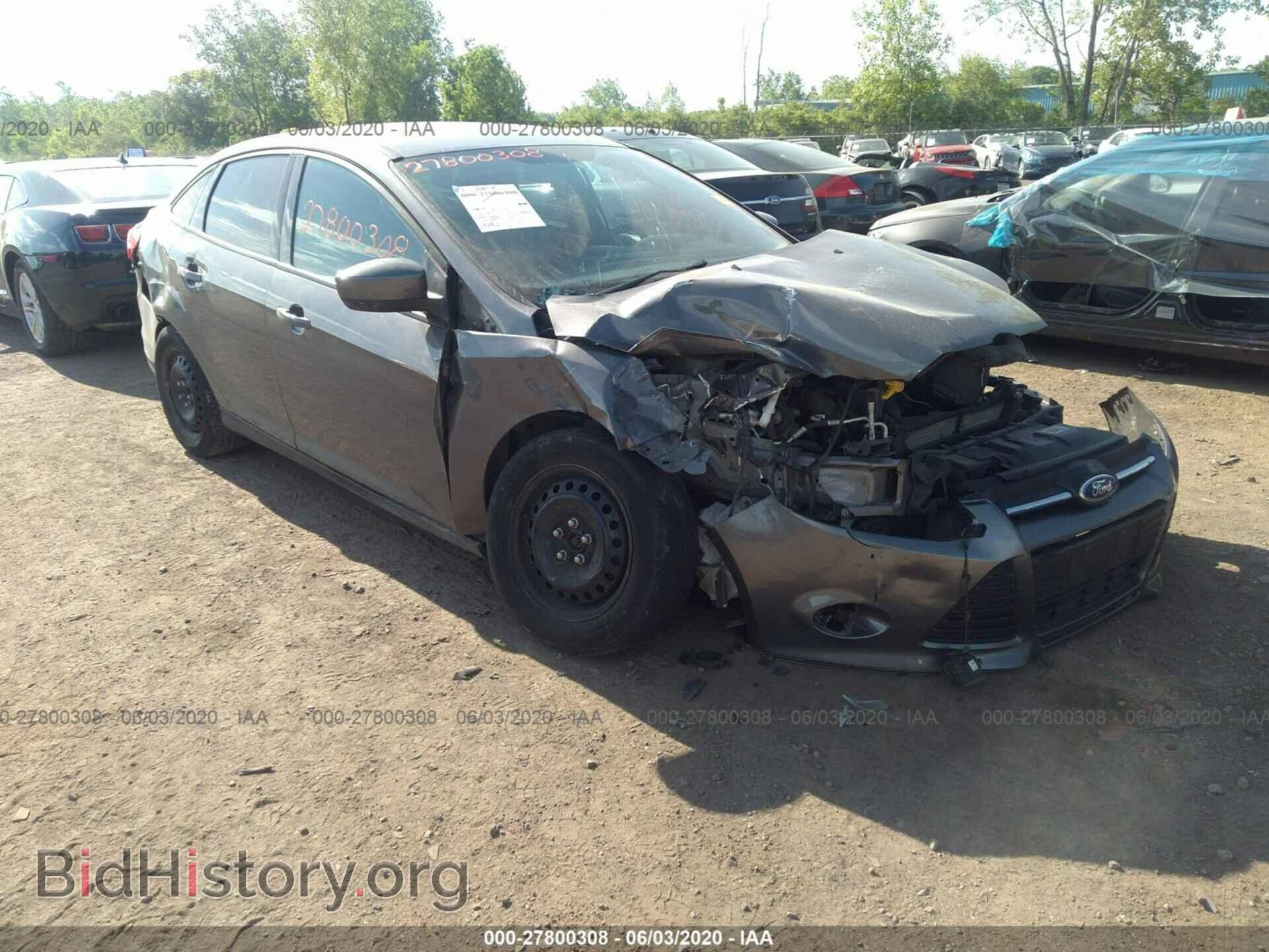 Photo 1FAHP3F2XCL283346 - FORD FOCUS 2012