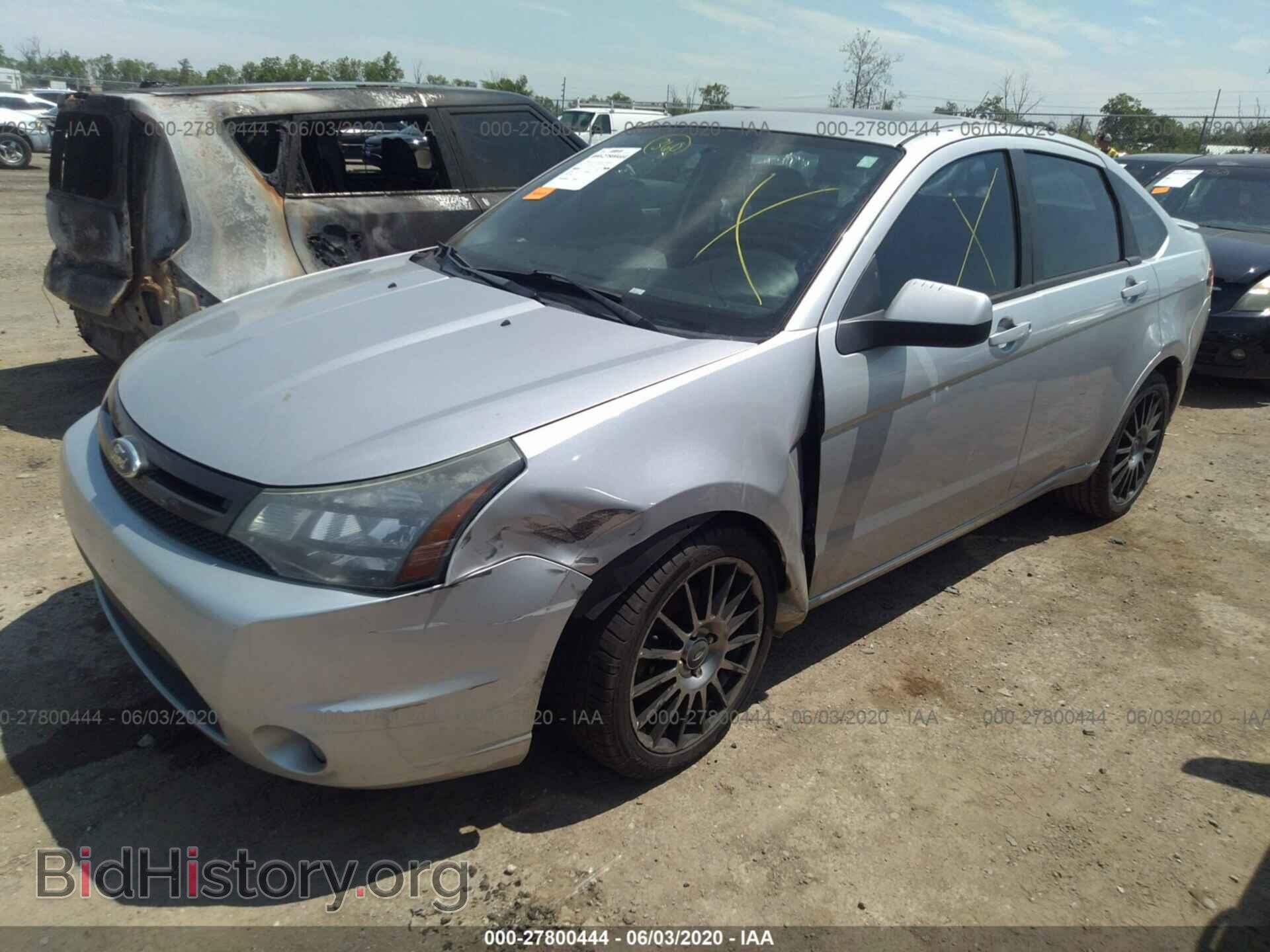 2011 FORD FOCUS - VIN: 1FAHP3GN2BW116520 - Фото 2