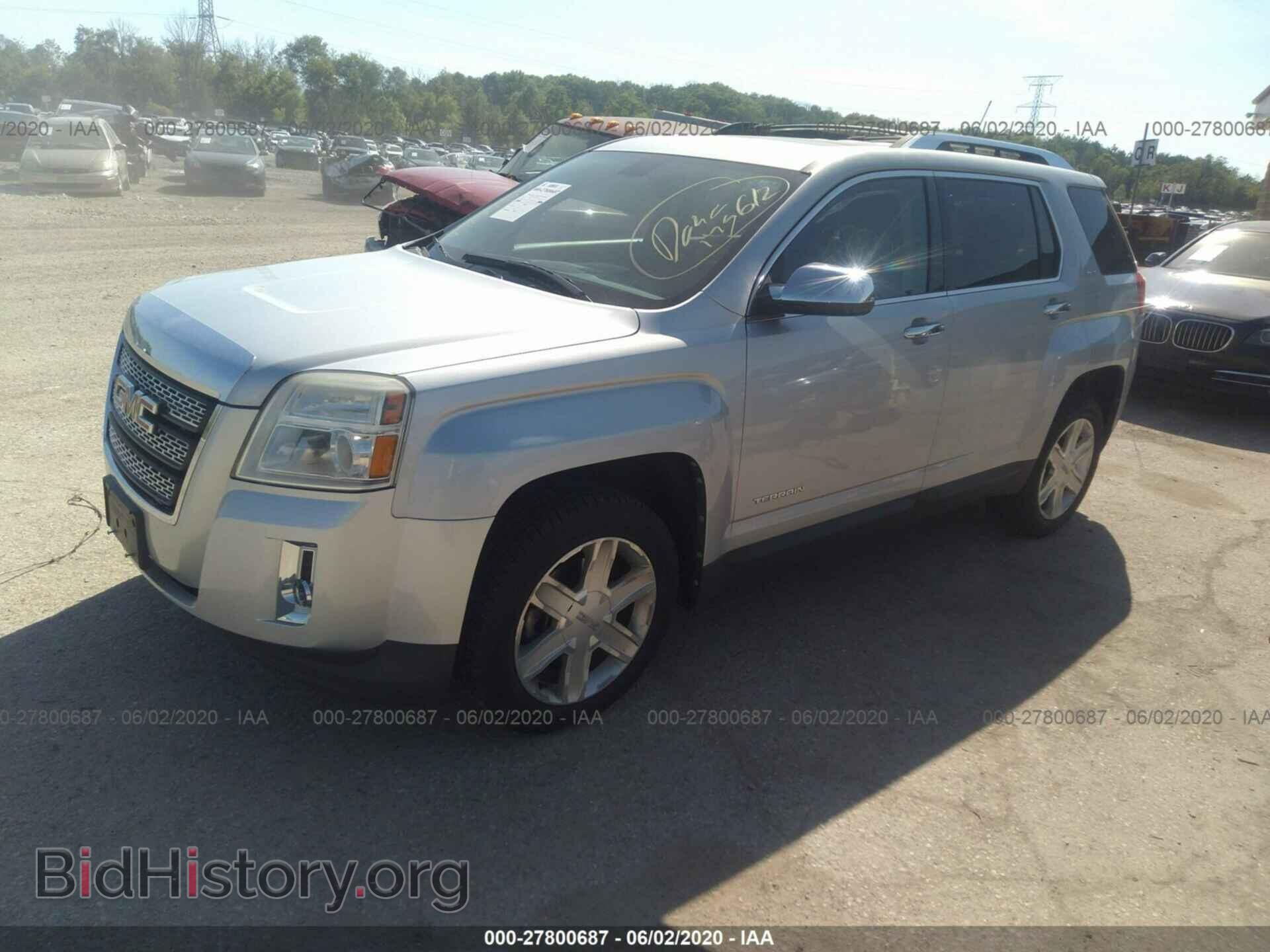 2011 GMC TERRAIN - VIN: 2CTFLXE52B6237084 - Photo 2