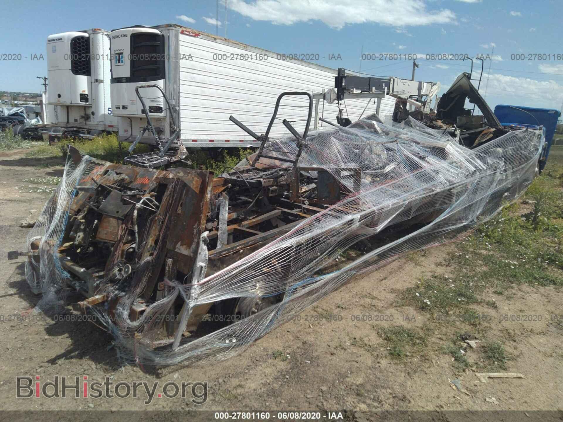 2017 FORD F53 - VIN: 1F66F5DY4H0A07280 - Photo 2
