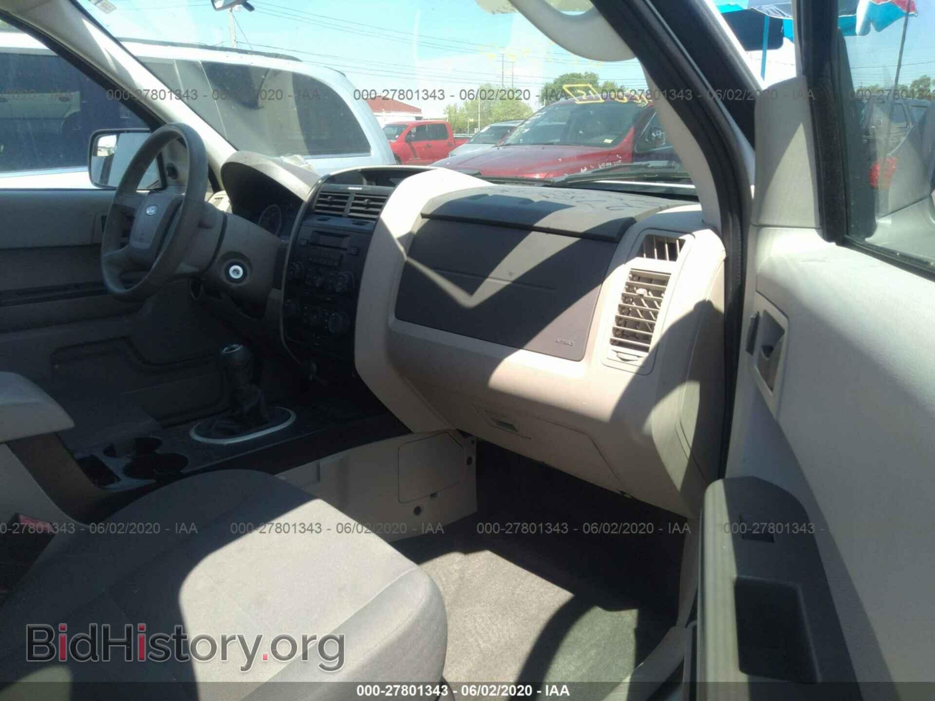 2011 FORD ESCAPE - VIN: 1FMCU0C76BKB48053 - Фото 5