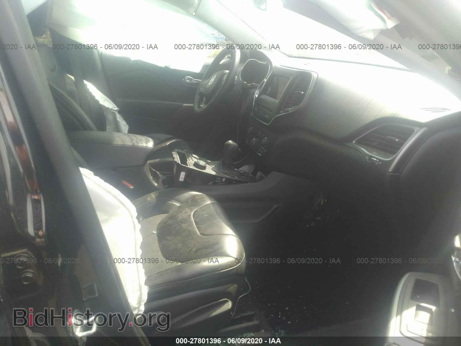 2019 JEEP CHEROKEE - VIN: 1C4PJMLB7KD188950 - Фото 5