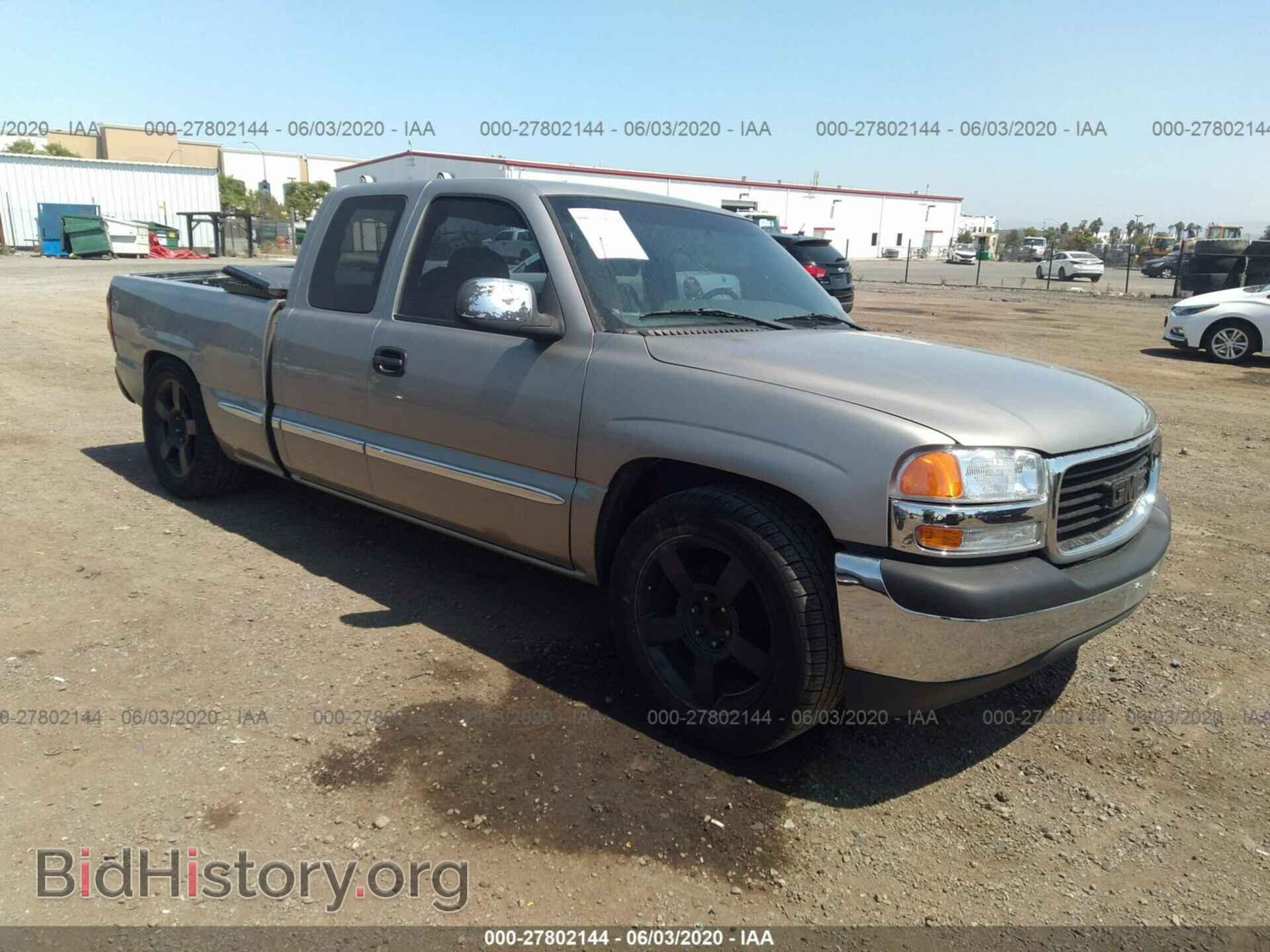 Photo 1GTEC19V9YZ273821 - GMC NEW SIERRA 2000