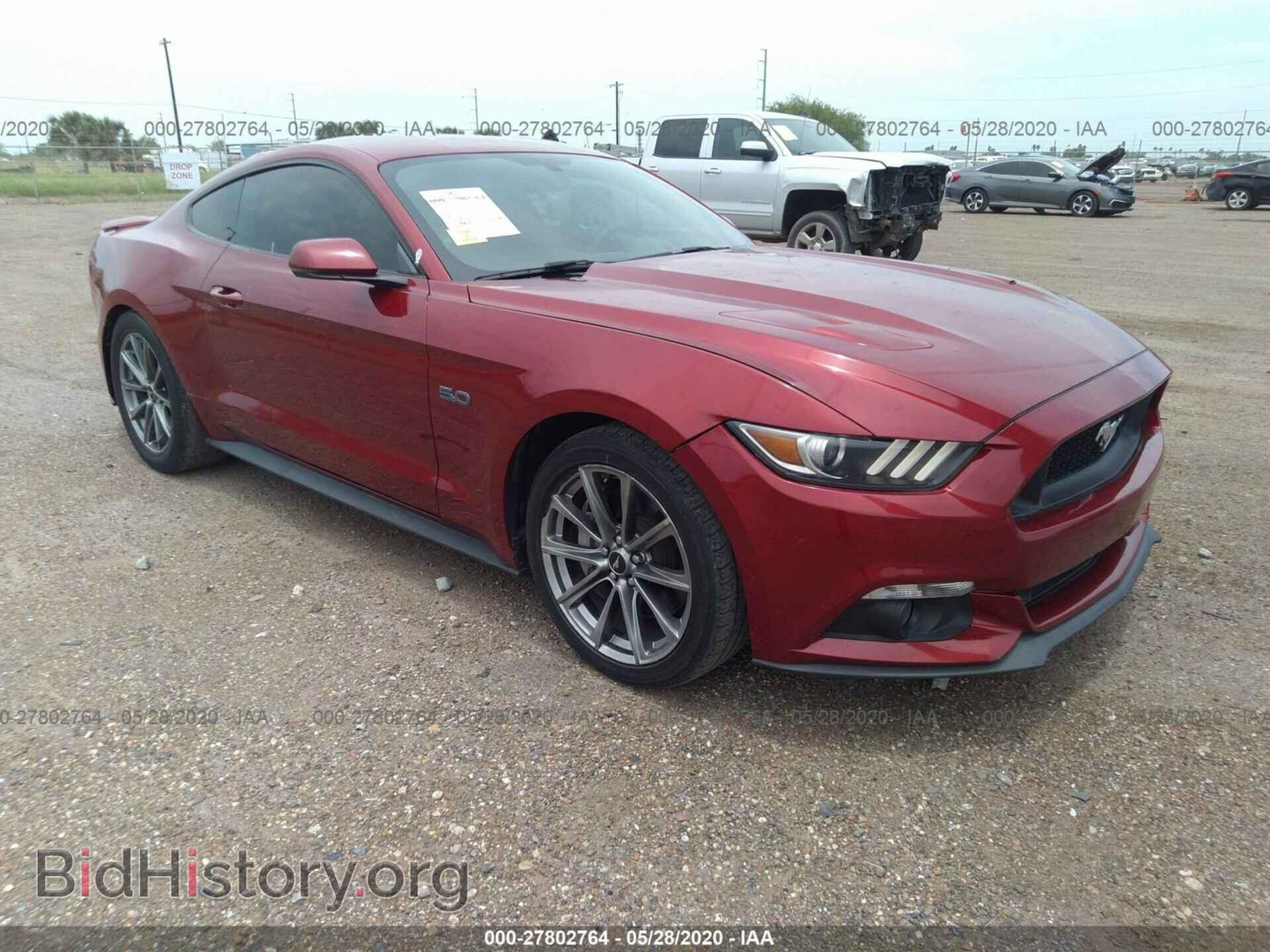 Photo 1FA6P8CF6F5299550 - FORD MUSTANG 2015