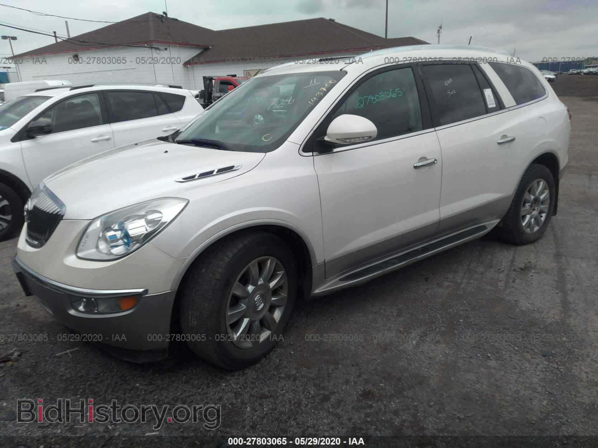 2011 BUICK ENCLAVE - VIN: 5GAKVCED4BJ335011 - Фото 2