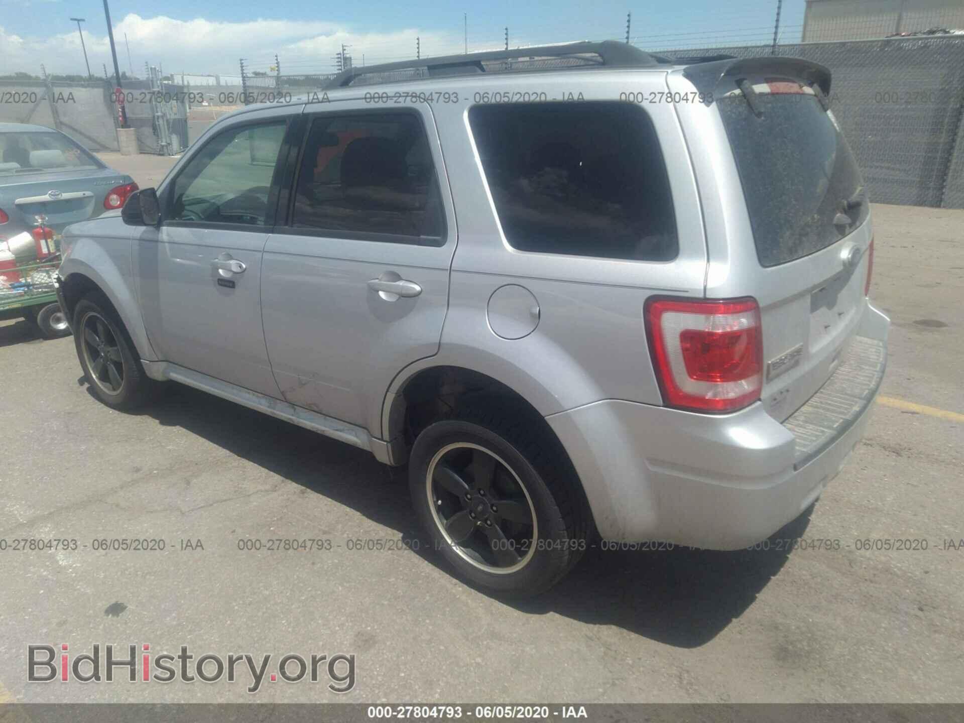 2011 FORD ESCAPE - VIN: 1FMCU9D72BKB72840 - Фото 3