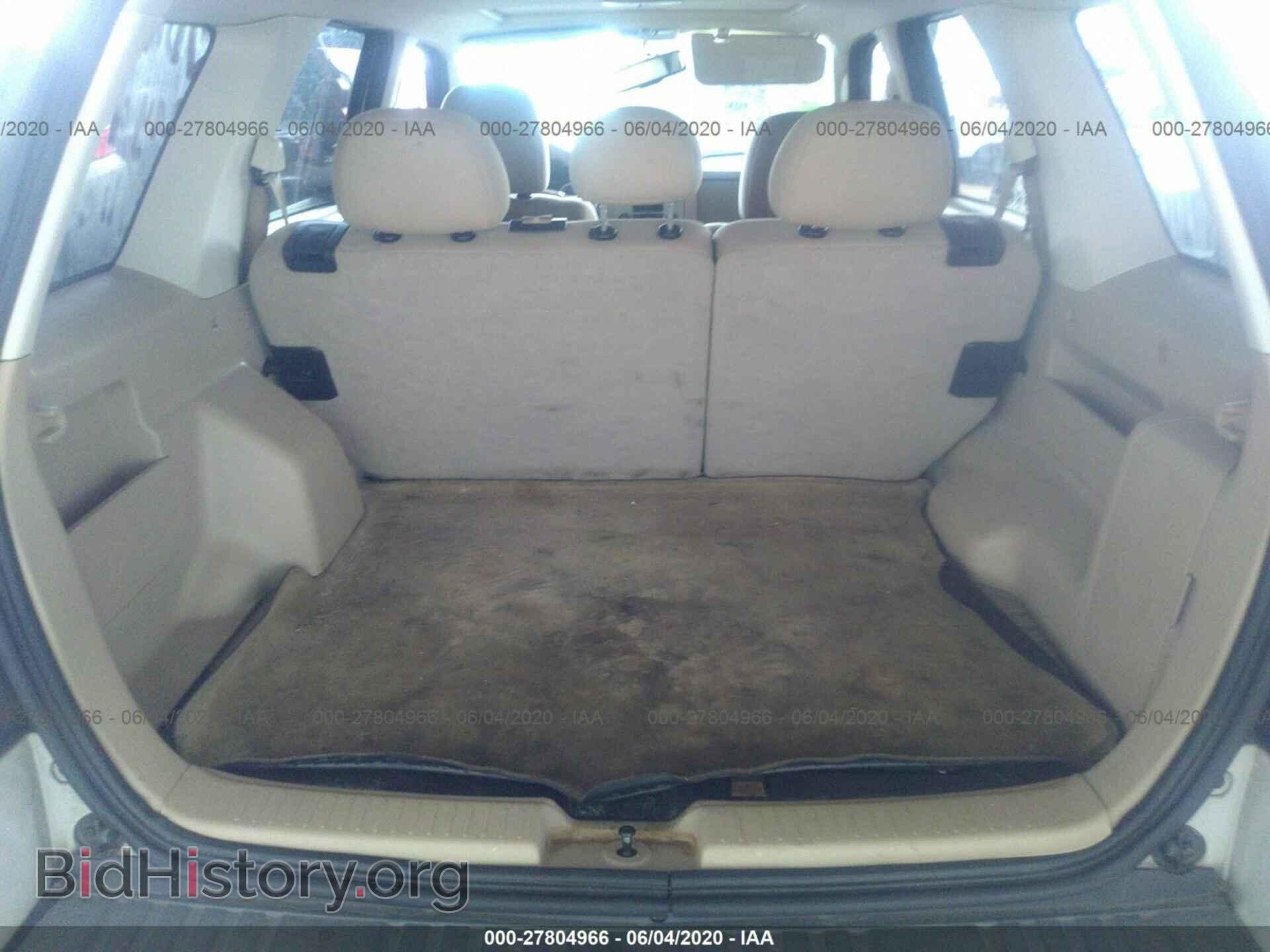 2009 FORD ESCAPE - VIN: 1FMCU03799KA15443 - Фото 8