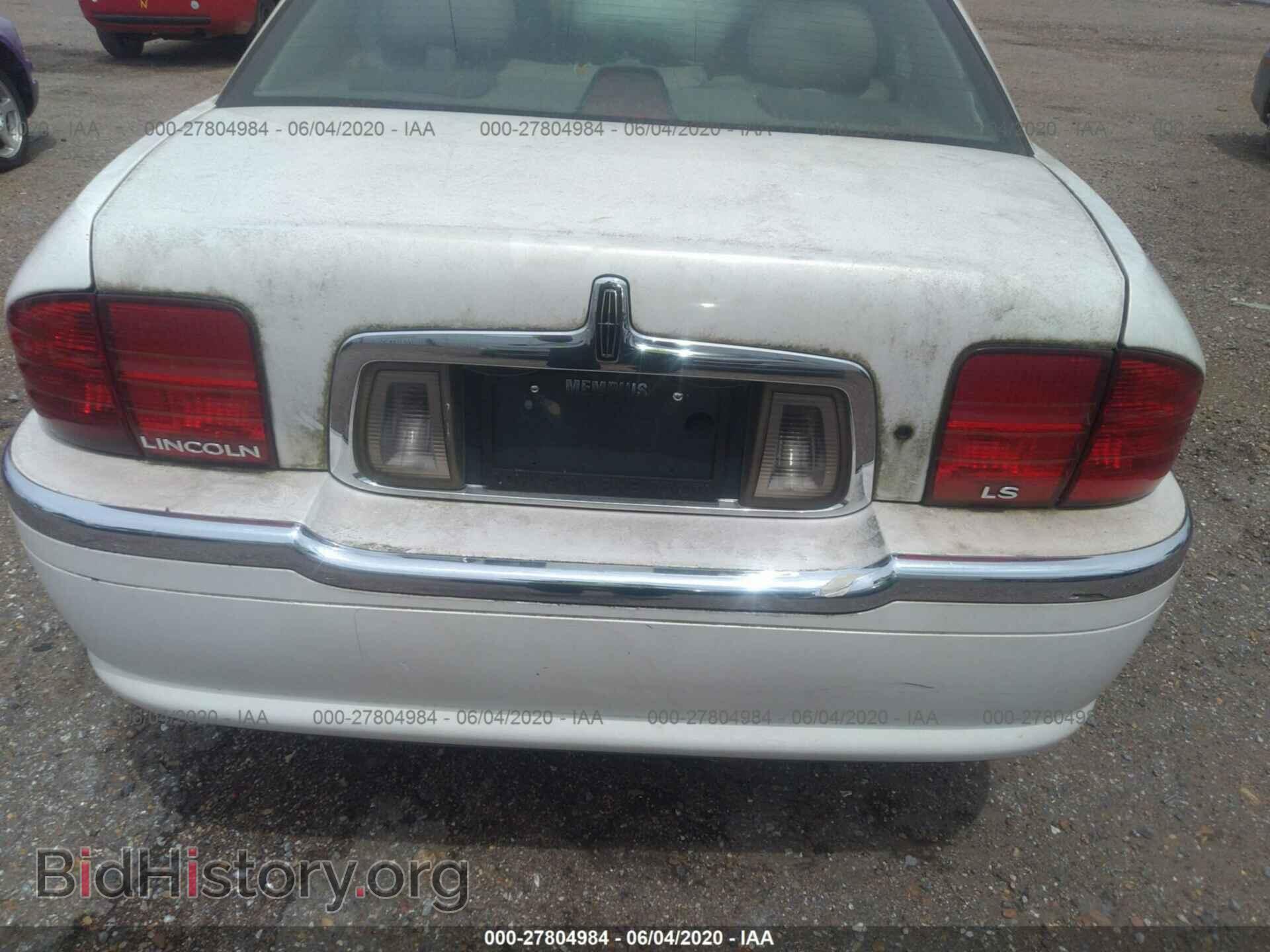 2000 LINCOLN LS - VIN: 1LNHM87A5YY893599 - Photo 10