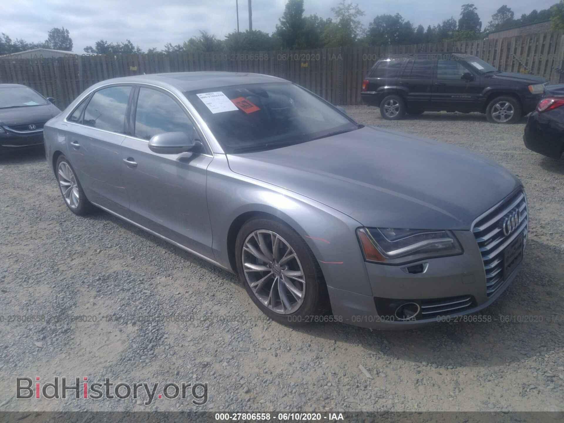 Photo WAURVAFD2BN009701 - AUDI A8 2011