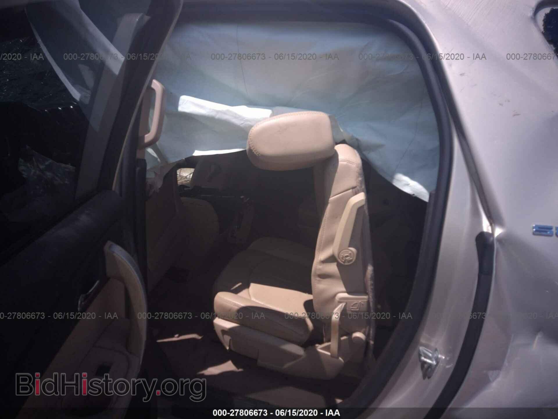 2012 GMC ACADIA - VIN: 1GKKRRED8CJ303772 - Photo 8