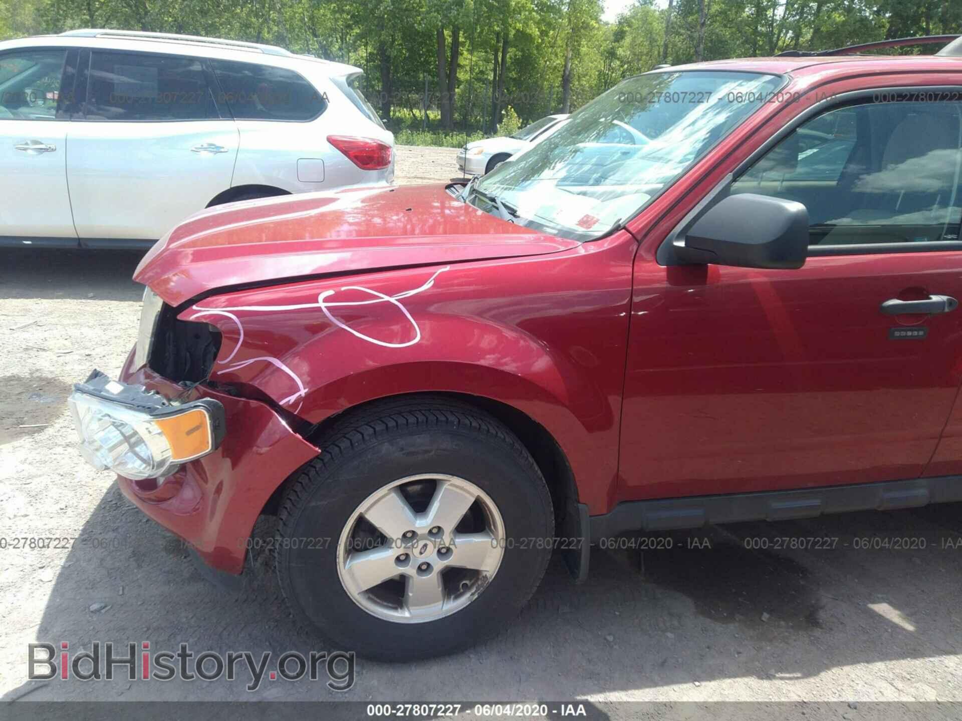 2011 FORD ESCAPE - VIN: 1FMCU9DG3BKB18138 - Фото 6