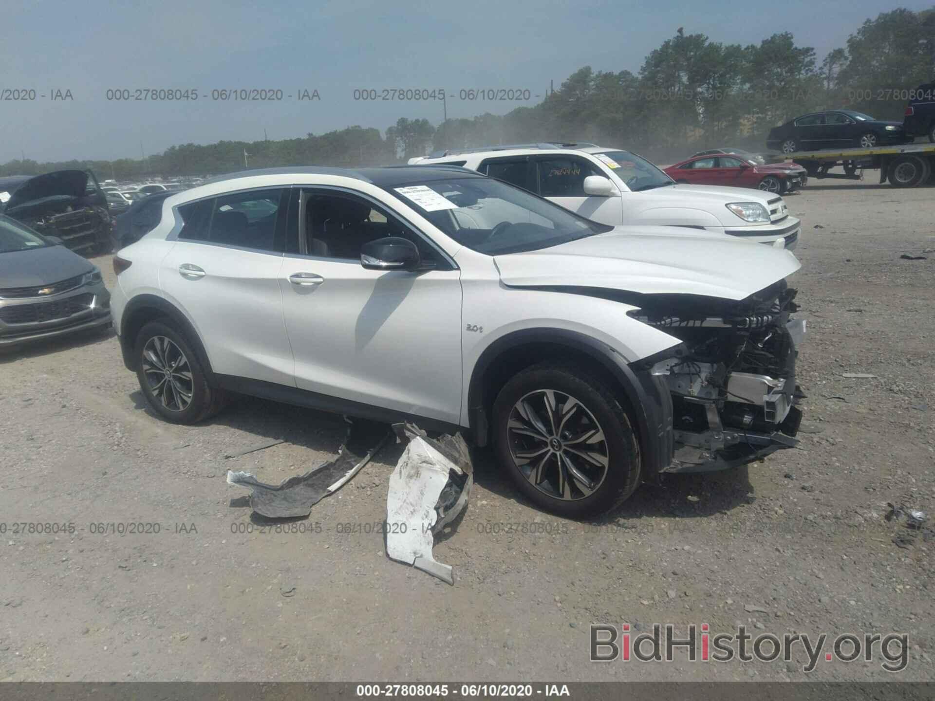 Photo SJKCH5CR5JA058210 - INFINITI QX30 2018