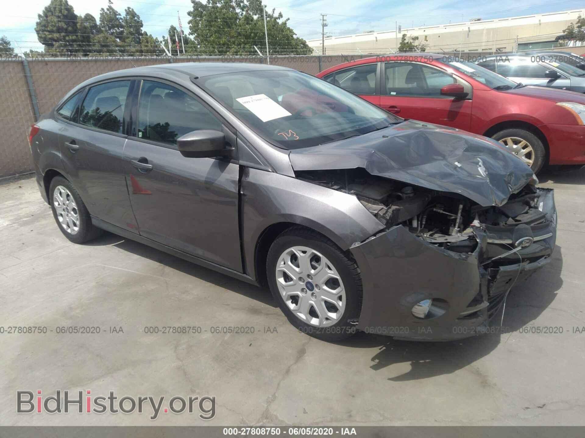 Photo 1FAHP3F29CL250872 - FORD FOCUS 2012