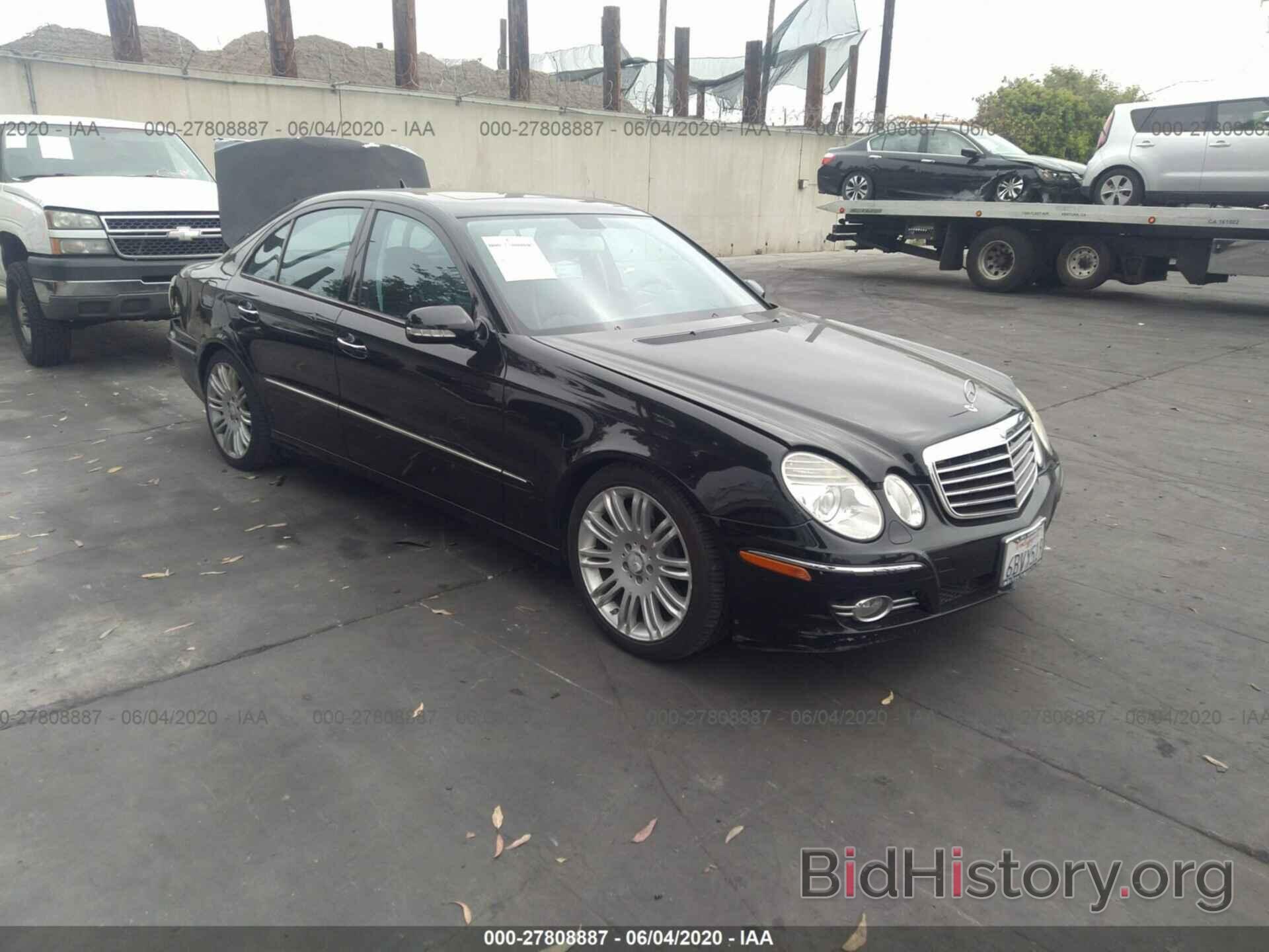 Photo WDBUF56X08B211862 - MERCEDES-BENZ E-CLASS 2008