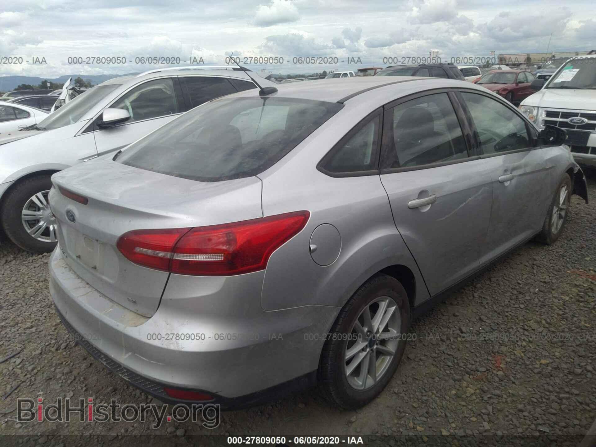 2017 FORD FOCUS - VIN: 1FADP3F23HL271786 - Фото 4