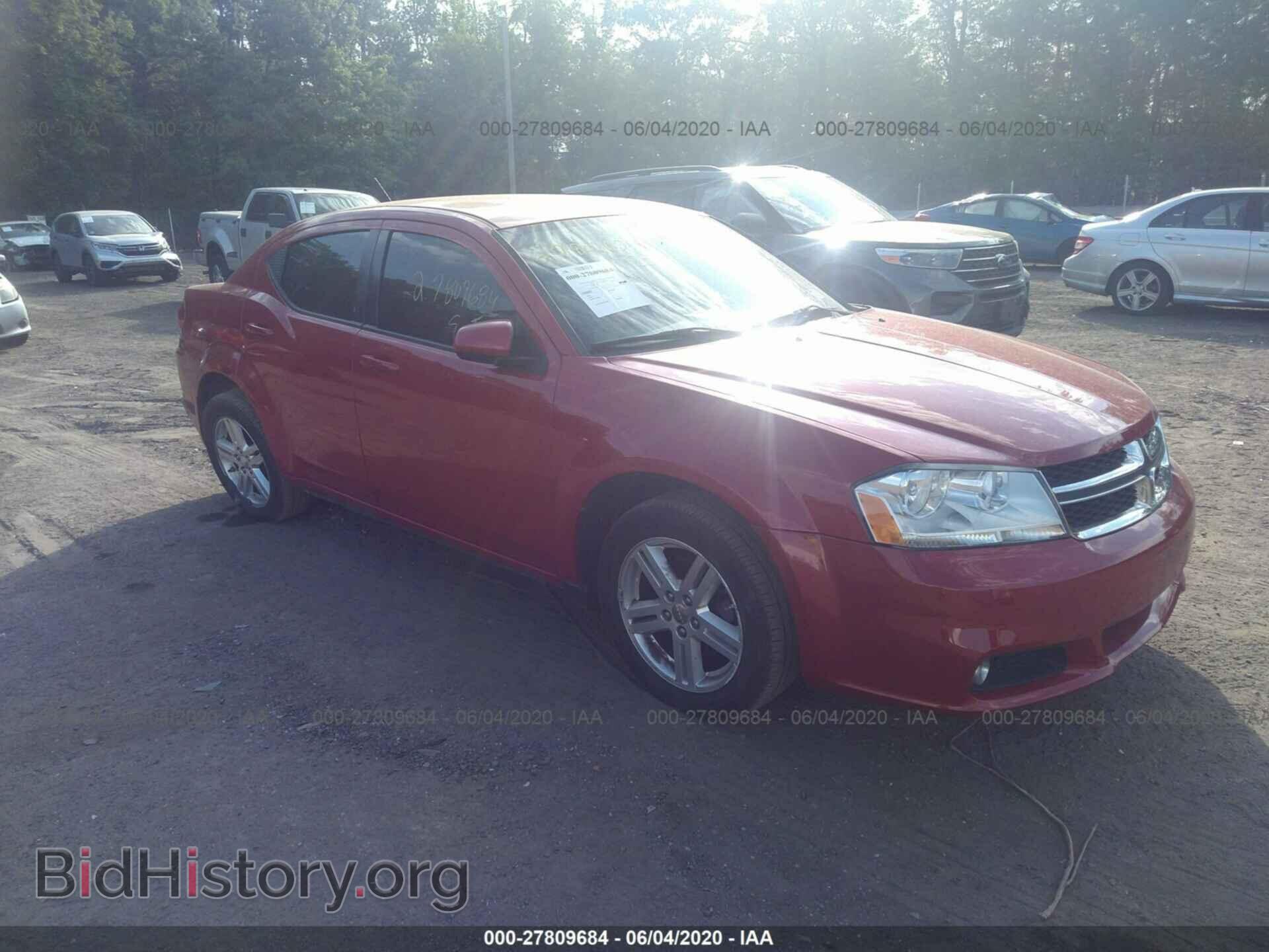 Фотография 1C3CDZCB3DN662011 - DODGE AVENGER 2013