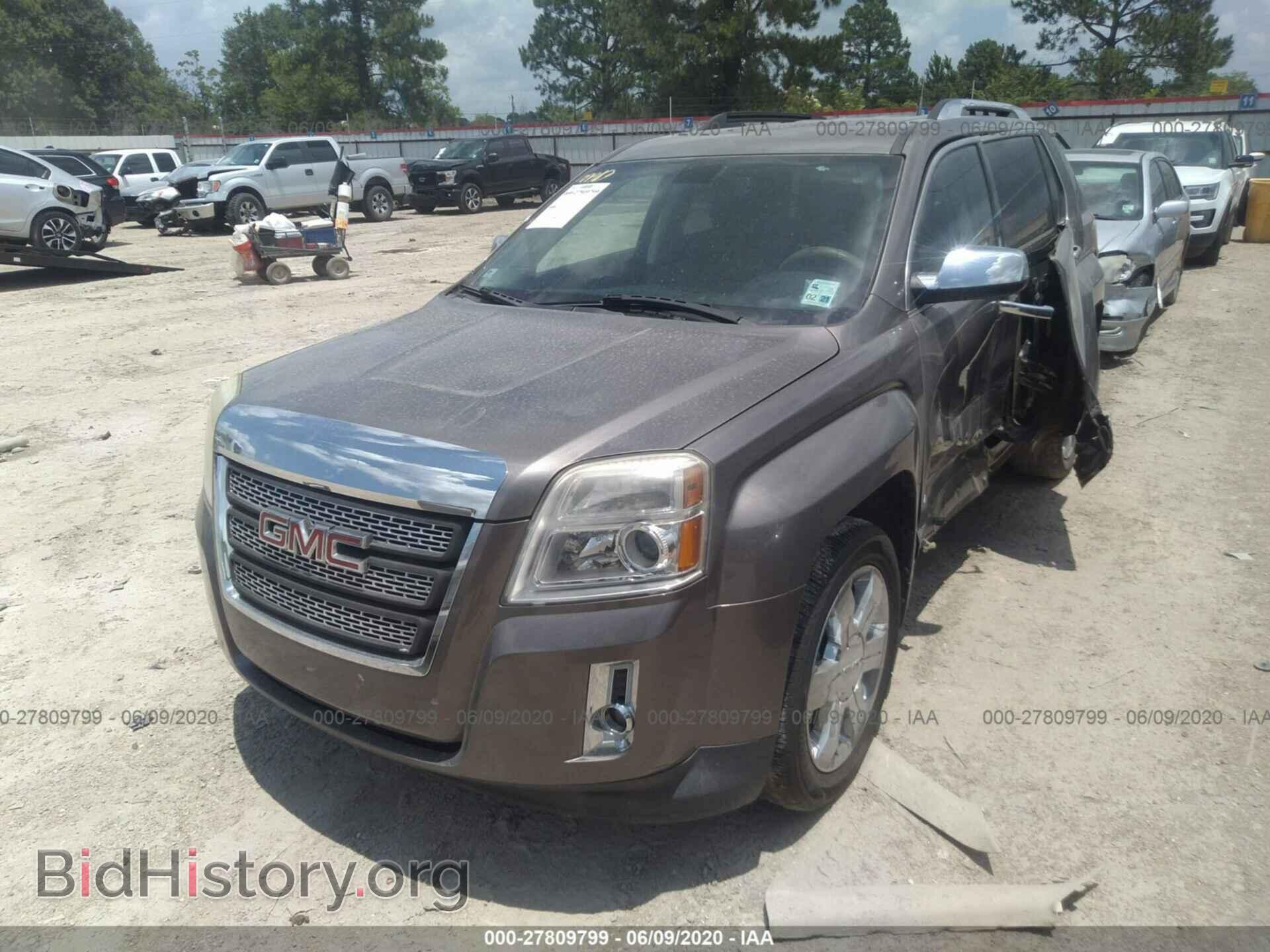 2011 GMC TERRAIN - VIN: 2CTFLWE59B6236590 - Фото 2