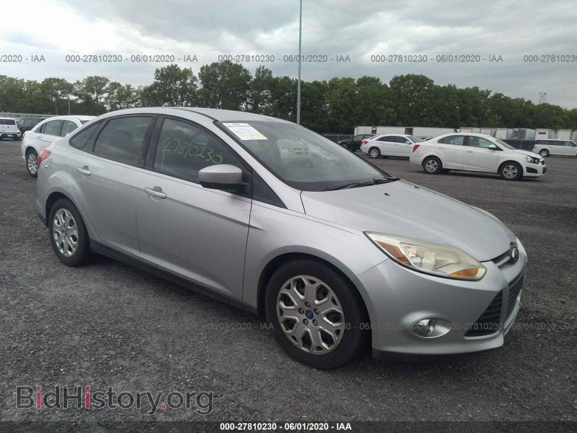 Photo 1FAHP3F29CL207651 - FORD FOCUS 2012