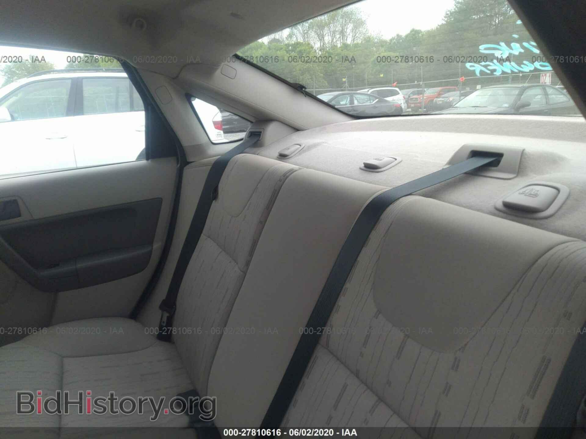 2008 FORD FOCUS - VIN: 1FAHP35N38W284002 - Фото 8