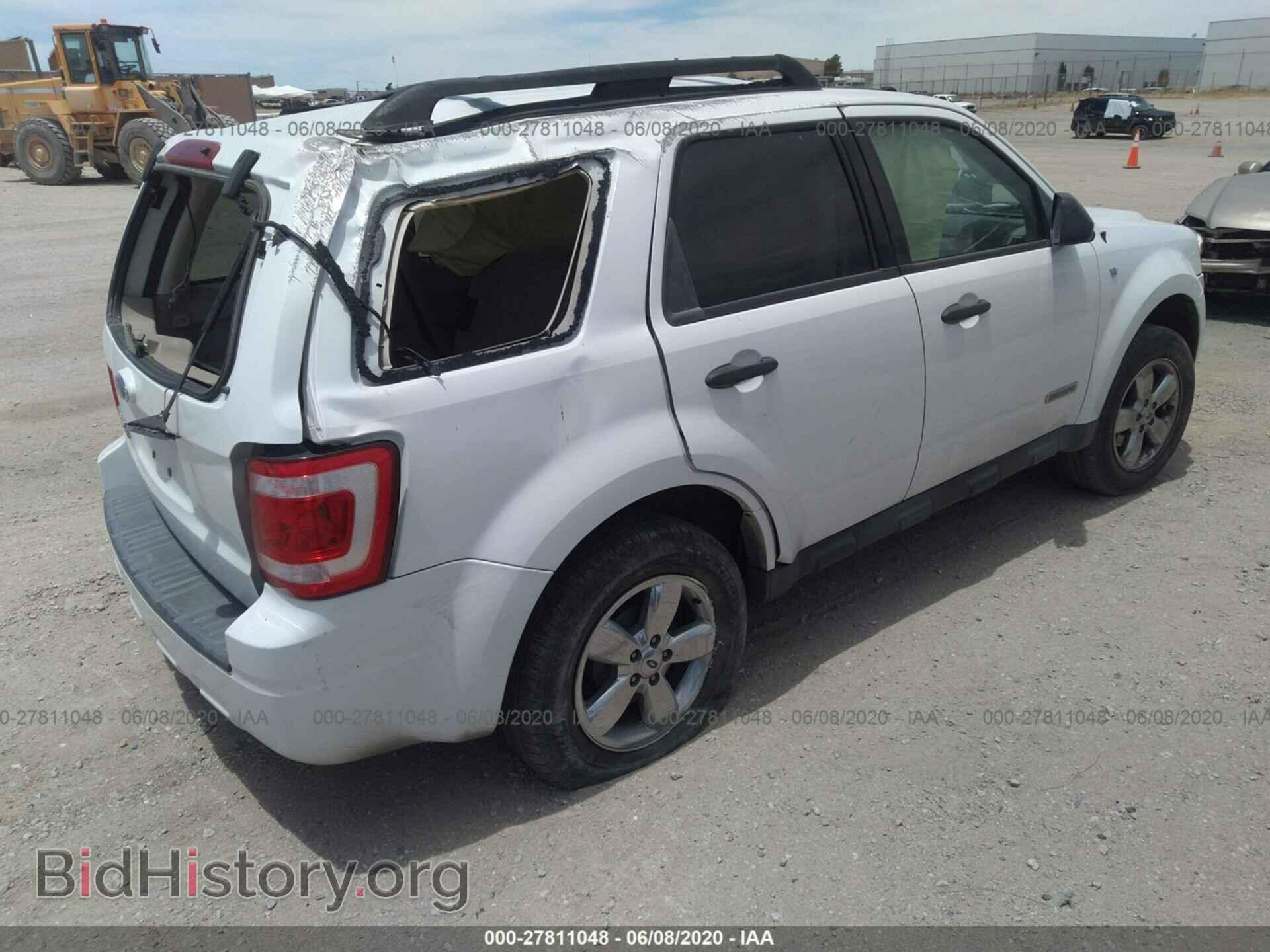 2008 FORD ESCAPE - VIN: 1FMCU03198KC84438 - Photo 4