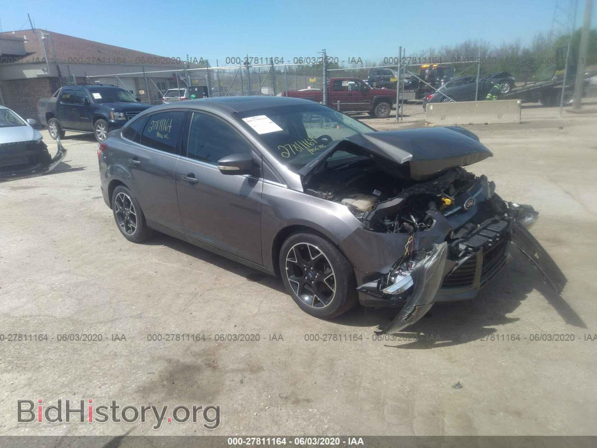 Photo 1FAHP3J2XCL345920 - FORD FOCUS 2012