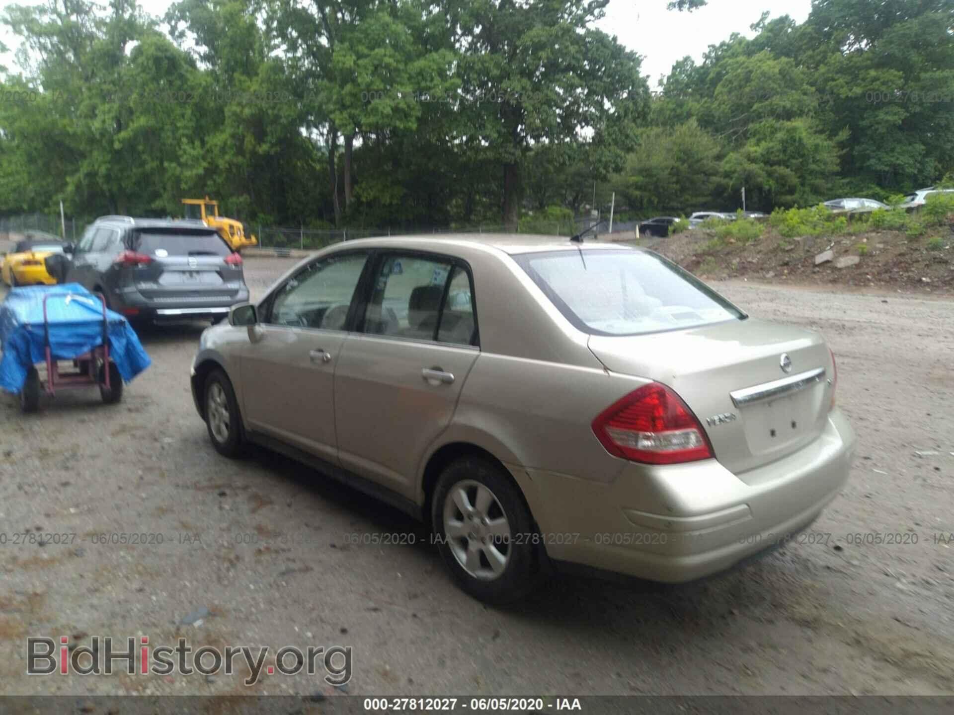 2007 NISSAN VERSA - VIN: 3N1BC11E17L394687 - Фото 3