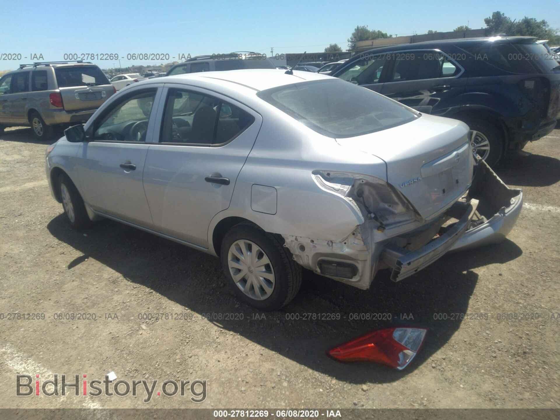 2017 NISSAN VERSA - VIN: 3N1CN7AP3HL879935 - Фото 3
