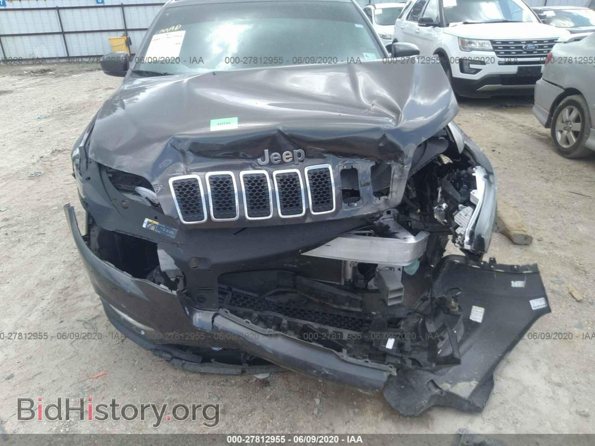 2019 JEEP CHEROKEE - VIN: 1C4PJLDB8KD278424 - Фото 6